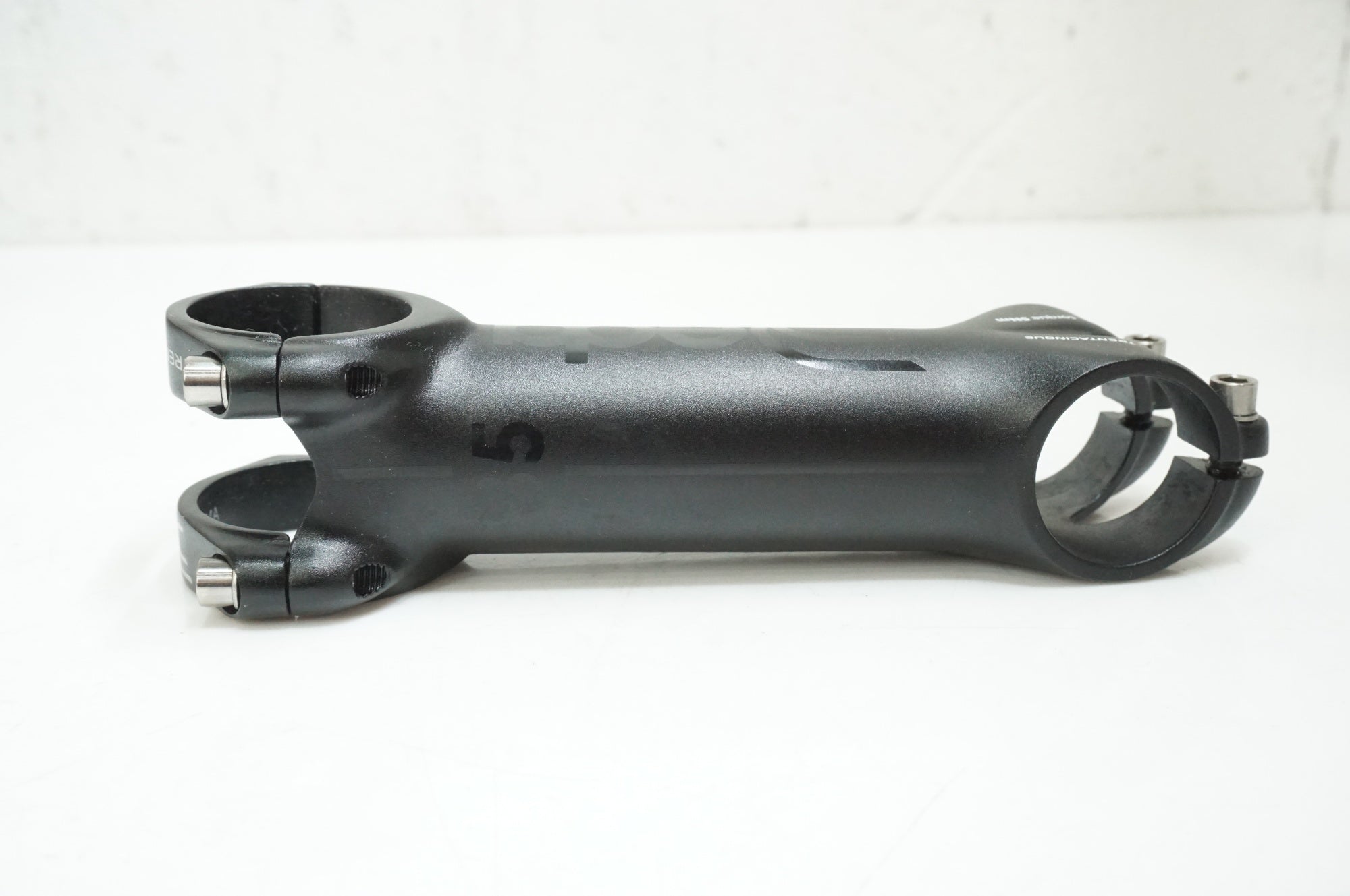 DEDA 「デダ」 TRENTACINQUE φ35mm 120mm 82° ステム / 大宮店