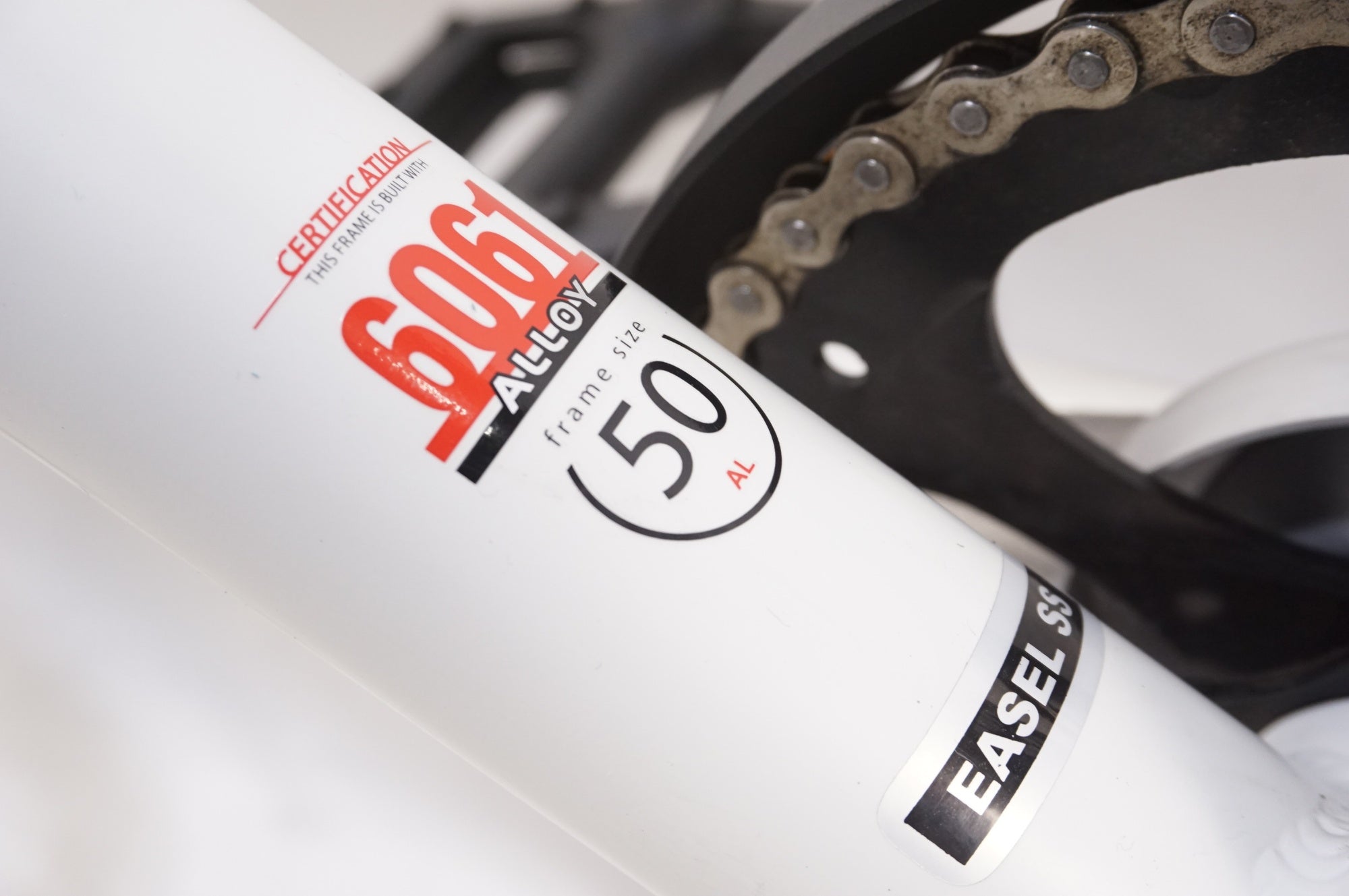 LOUIS GARNEAU 「ルイガノ」 EASEL SS 2023年モデル 20インチ ミニベロ / 中目黒店