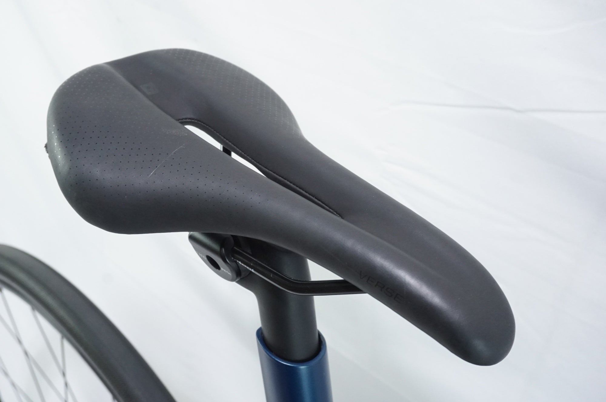 TREK 「トレック」 DOMANE SL6 DISC 2022年モデル ロードバイク / 中目黒店