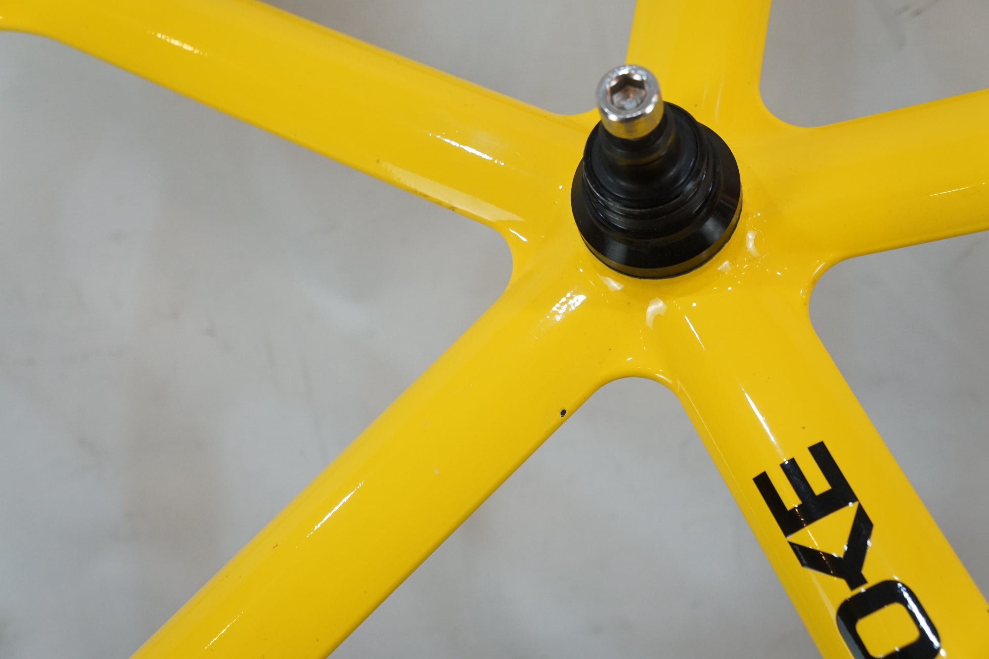 AEROSPOKE 「エアロスポーク」 700c リアホイール / バイチャリ浦和ベース