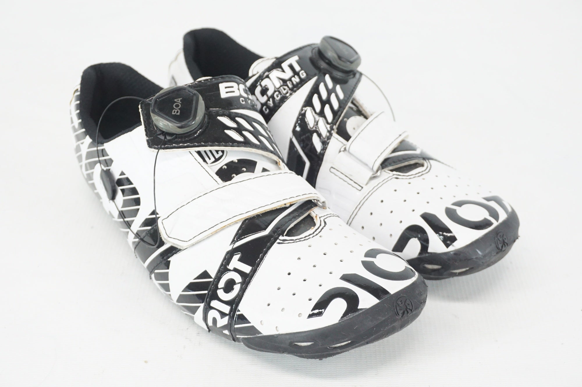 BONT 「ボント」 RIOT ROAD+ 43(27.0cm) シューズ / 阪急塚口店