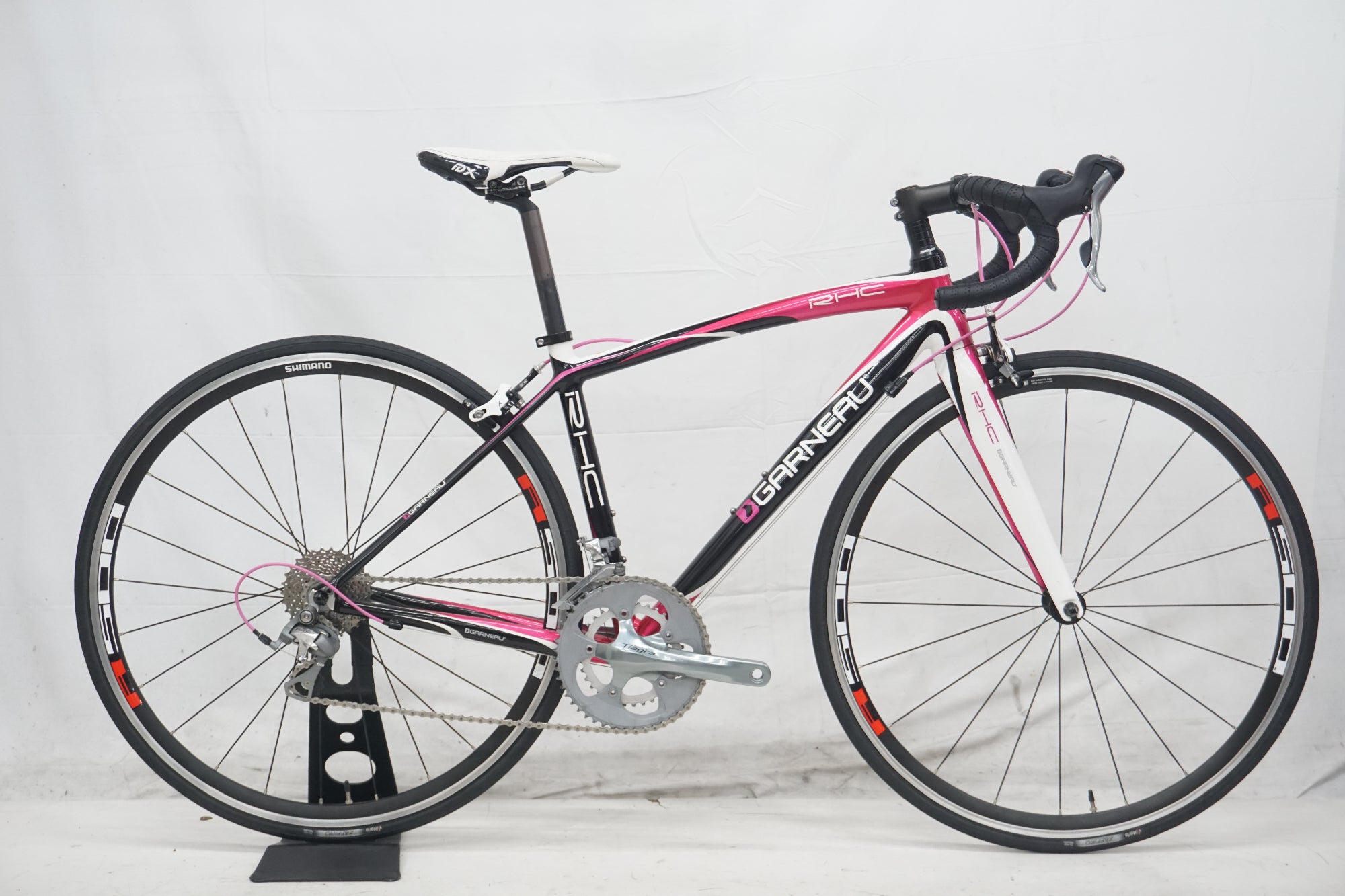 GARNEAU 「ガノー」 LGS-RHC W 2012年モデル ロードバイク/ 大阪美原北インター店