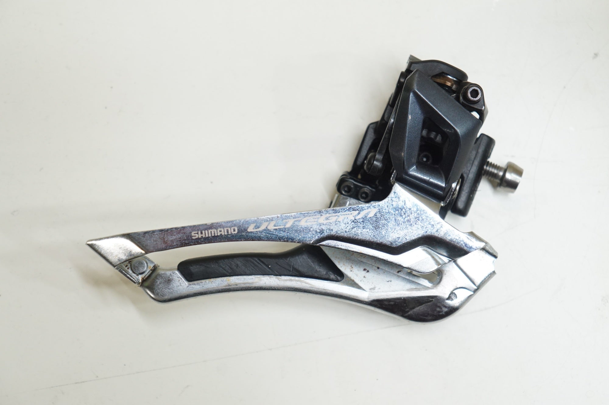 SHIMANO 「シマノ」 ULTEGRA FD-R8000 フロントディレイラー / 大宮店