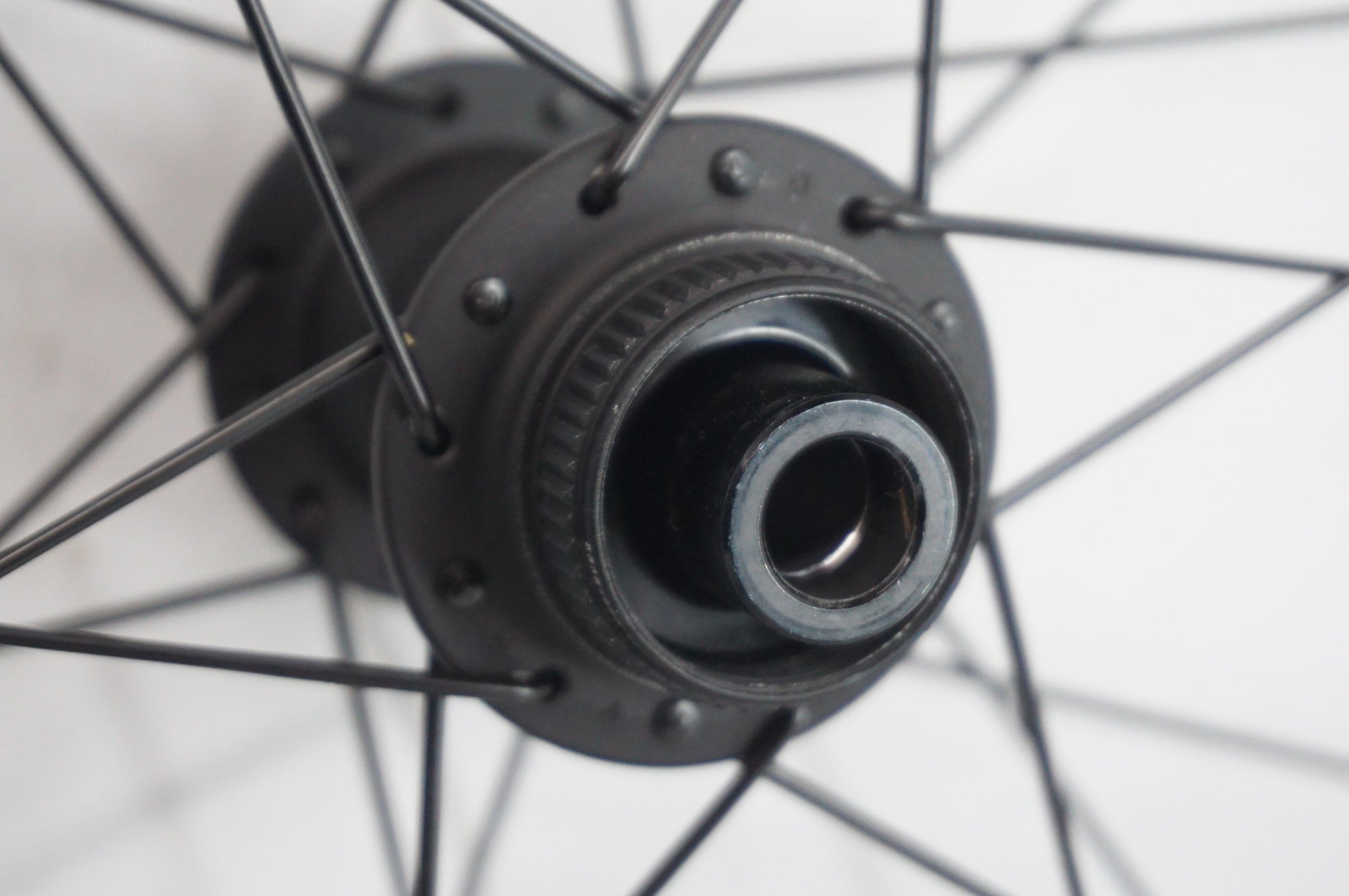 BONTRAGER 「ボントレガー」 PARADIGM COMP 25 シマノ11速 ホイールセット / 阪急塚口店