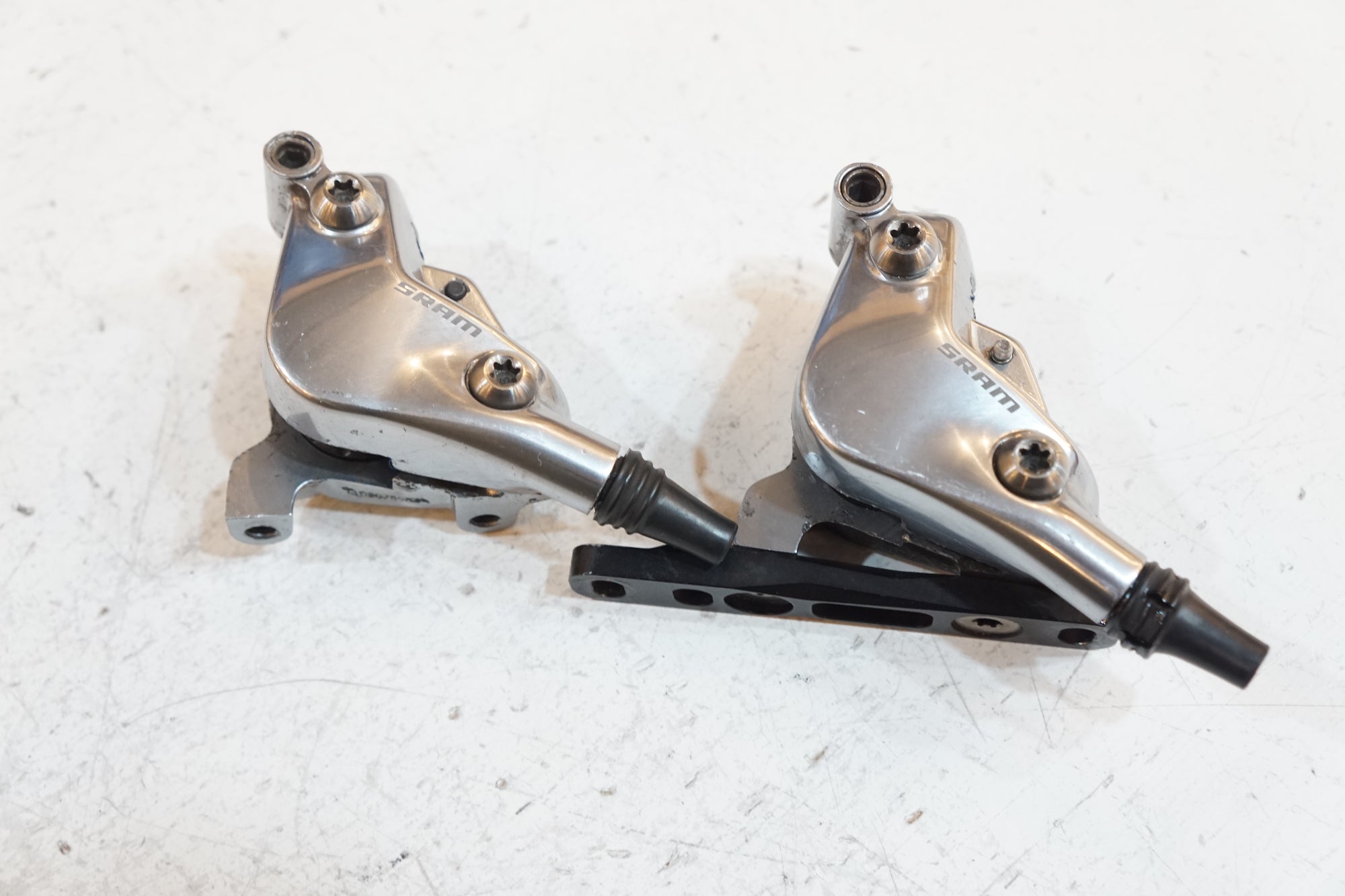 SRAM 「スラム」 RED ディスクブレーキセット / バイチャリ浦和ベース