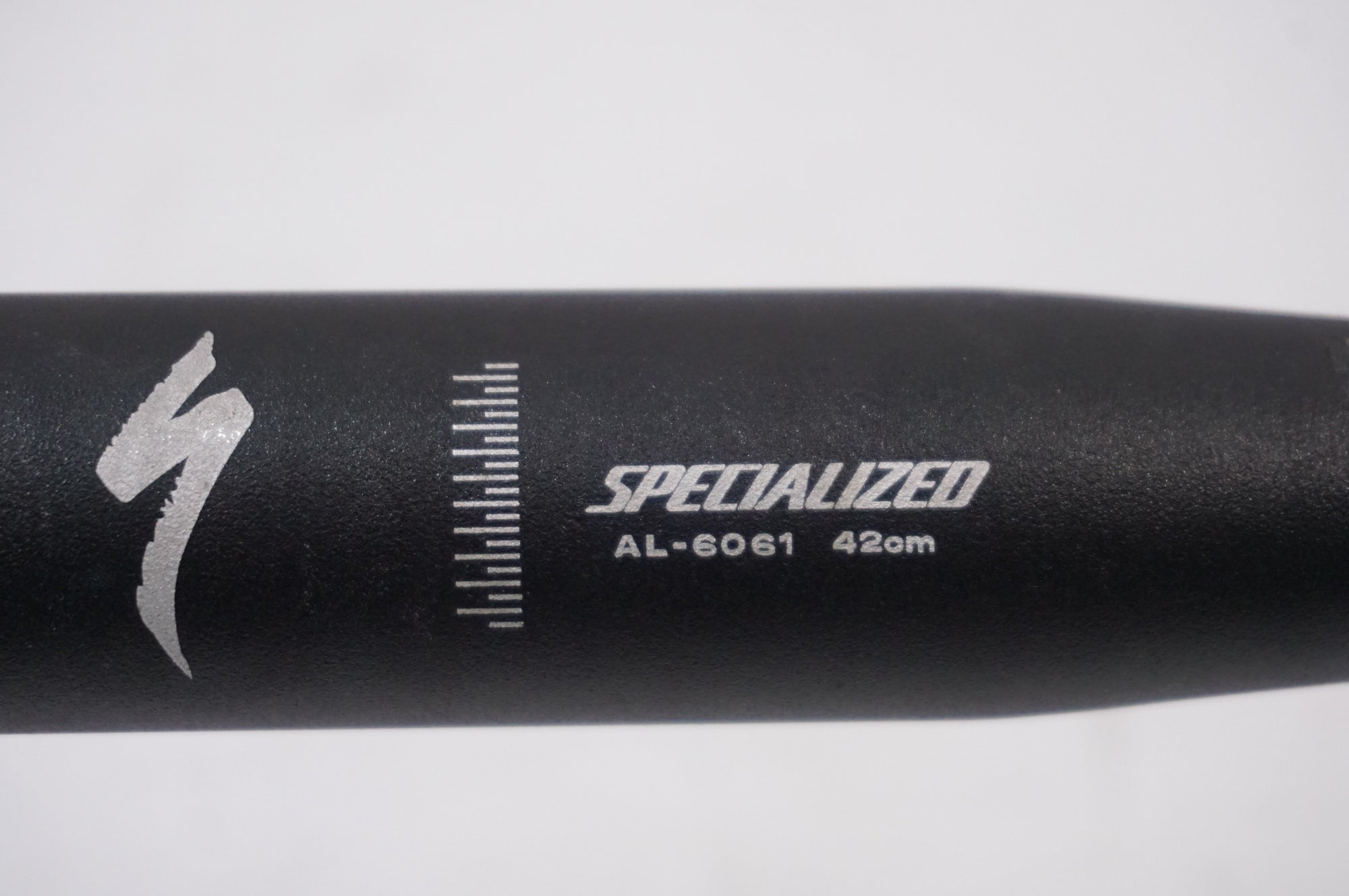 SPECIALIZED 「スペシャライズド」 AL-6061 Φ31.8 420mm ハンドル / 世田谷店