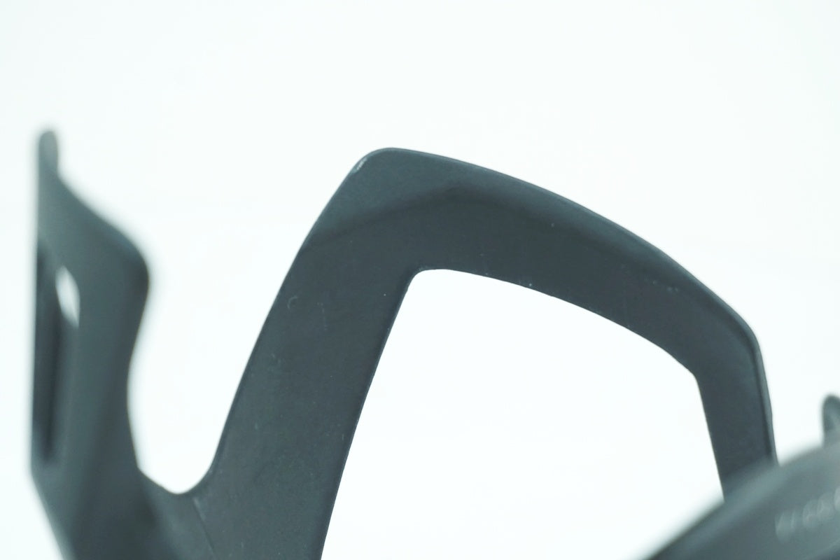 ELITE 「エリート」 VICO CARBON ボトルケージ / 大阪美原北インター店
