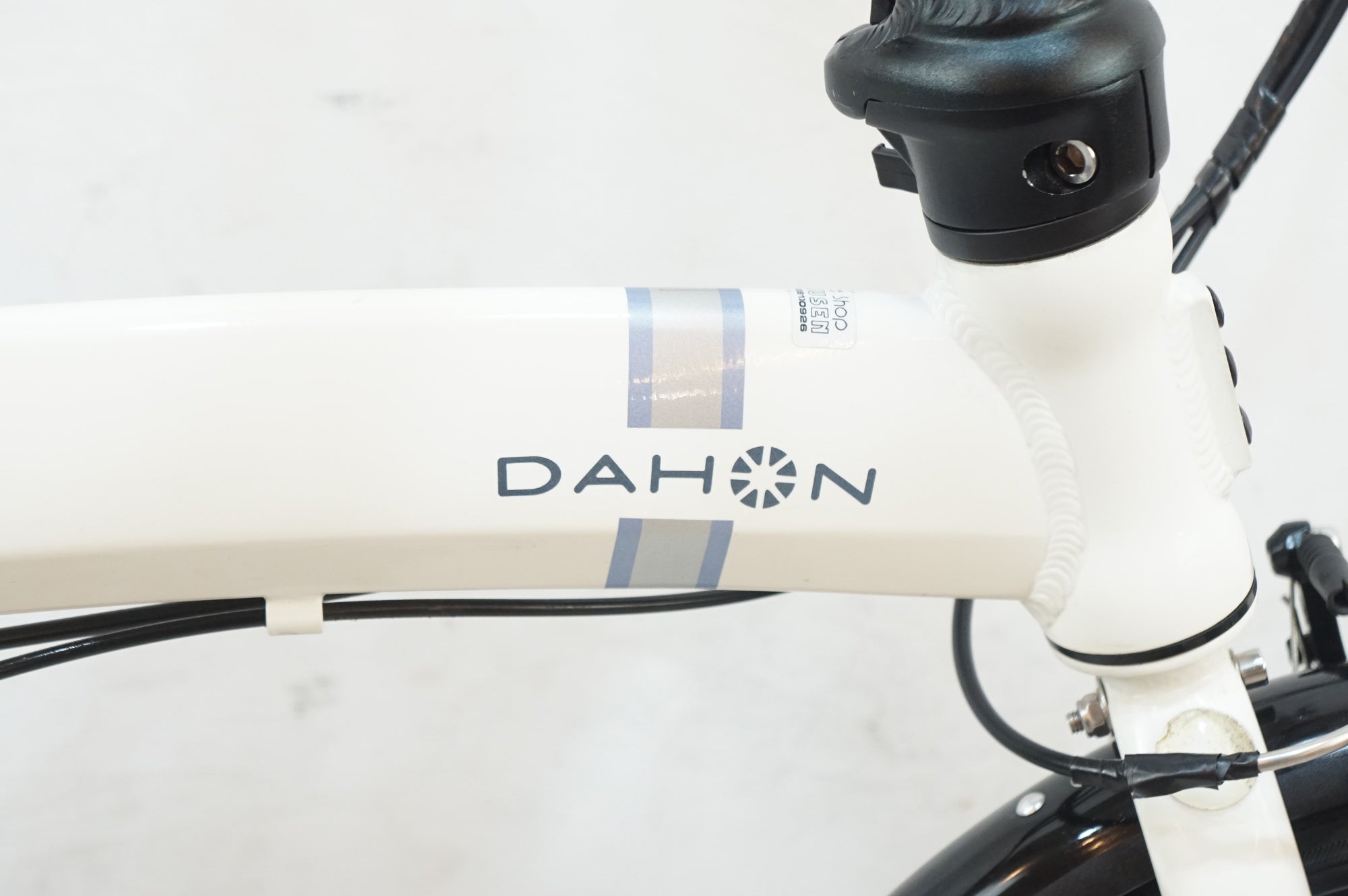 DAHON 「ダホン」 CURVE D7 2017年モデル 20インチ 折り畳み自転車 / バイチャリ浦和ベース