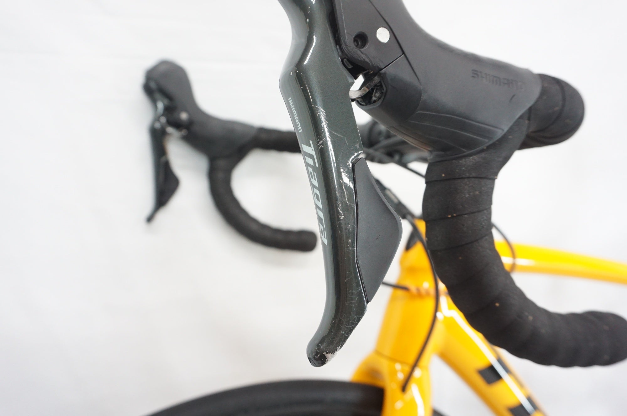 TREK 「トレック」 EMONDA ALR 4 DISC 2022年モデル ロードバイク / 阪急塚口店