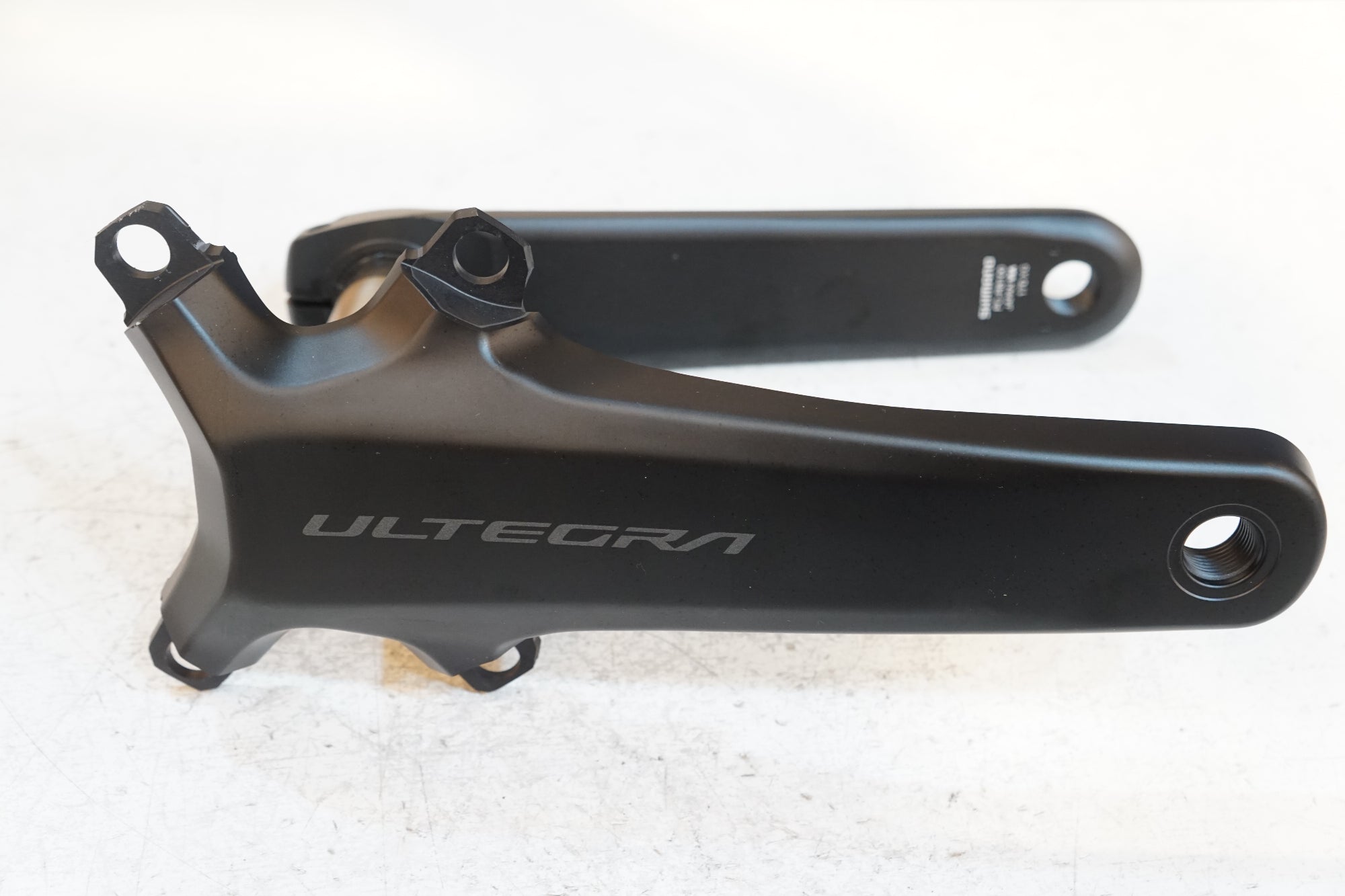 SHIMANO 「シマノ」 ULTEGRA FC-R8100 170mm クランク / バイチャリ浦和ベース