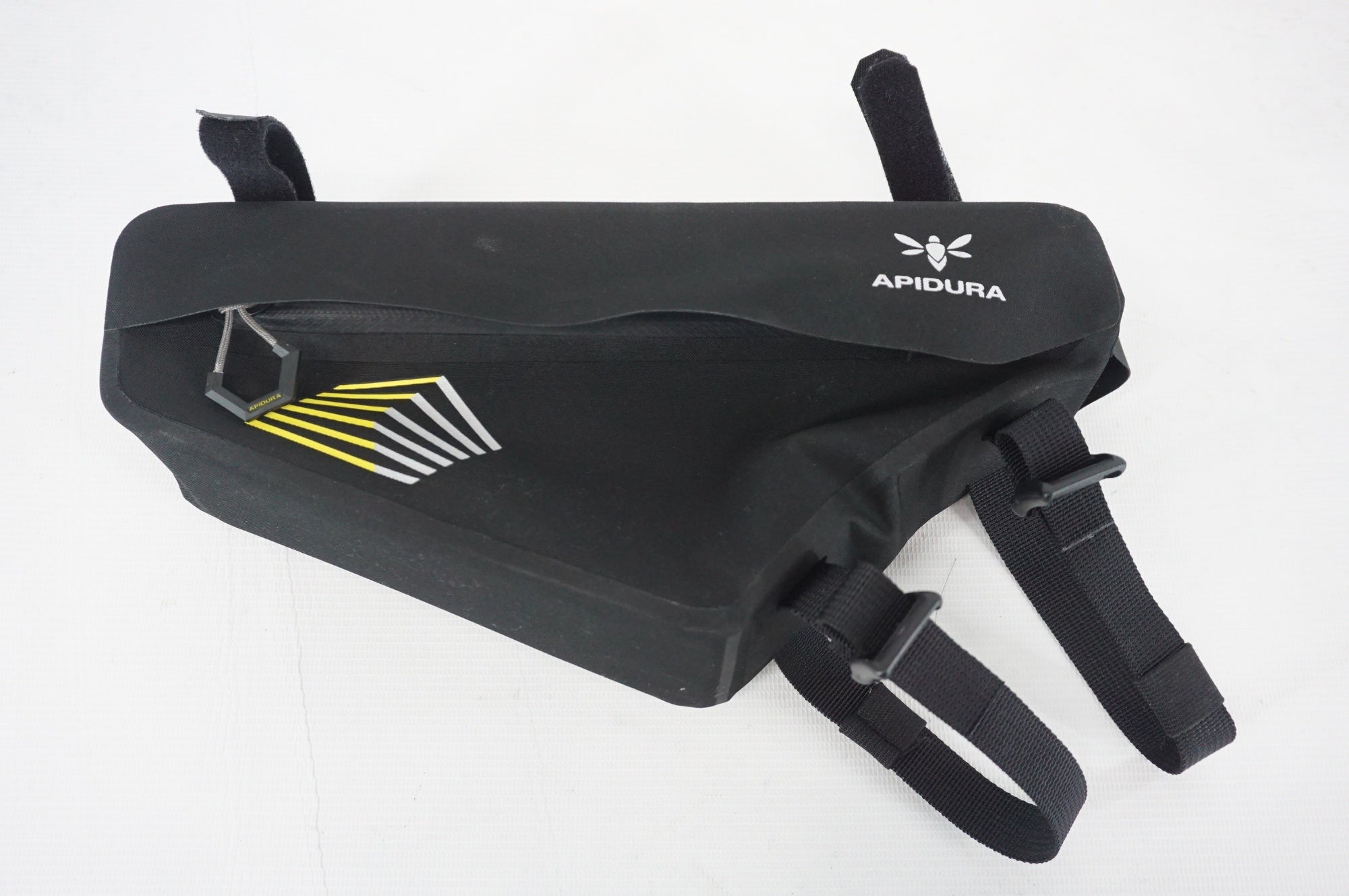 APIDURA 「アピデュラ」 レーシング・フレームパック / 阪急塚口店