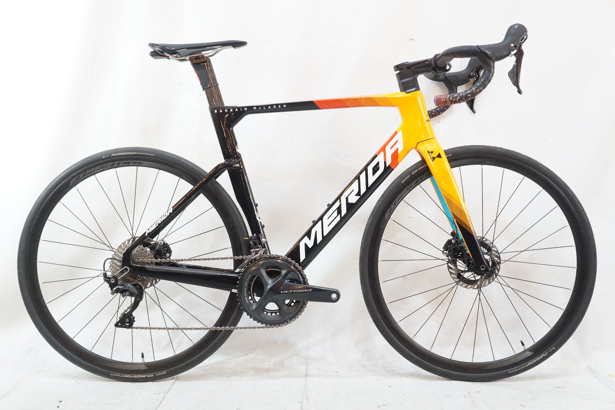 MERIDA 「メリダ」 REACTO 4000 DISC 2021年モデル ロードバイク / バイチャリ浦和ベース