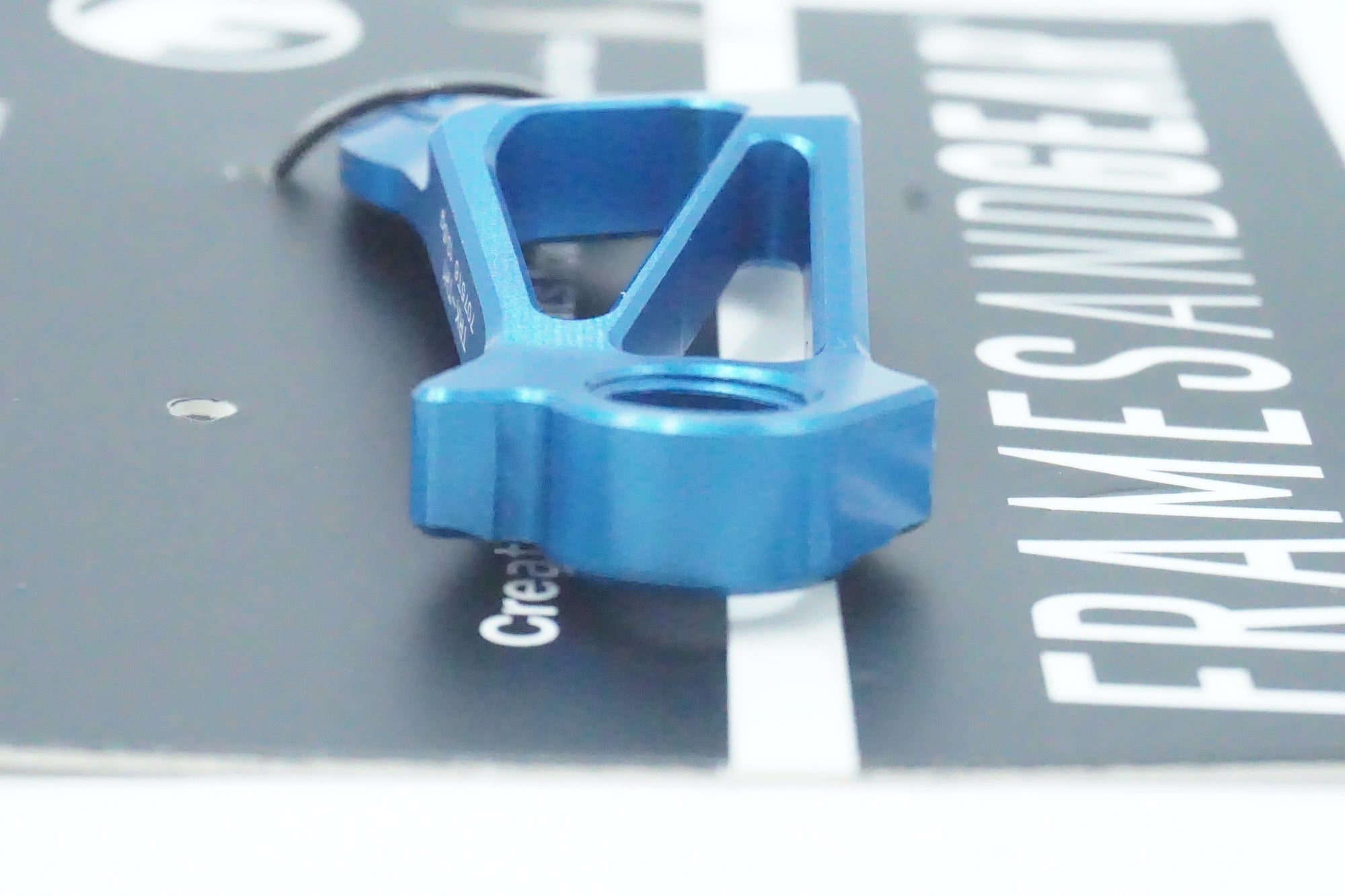 FRAMESANDGER 「フレームサンドギア」 TRK-TH1 ダイレクトマウントディレイラーハンガー / 京都西院店