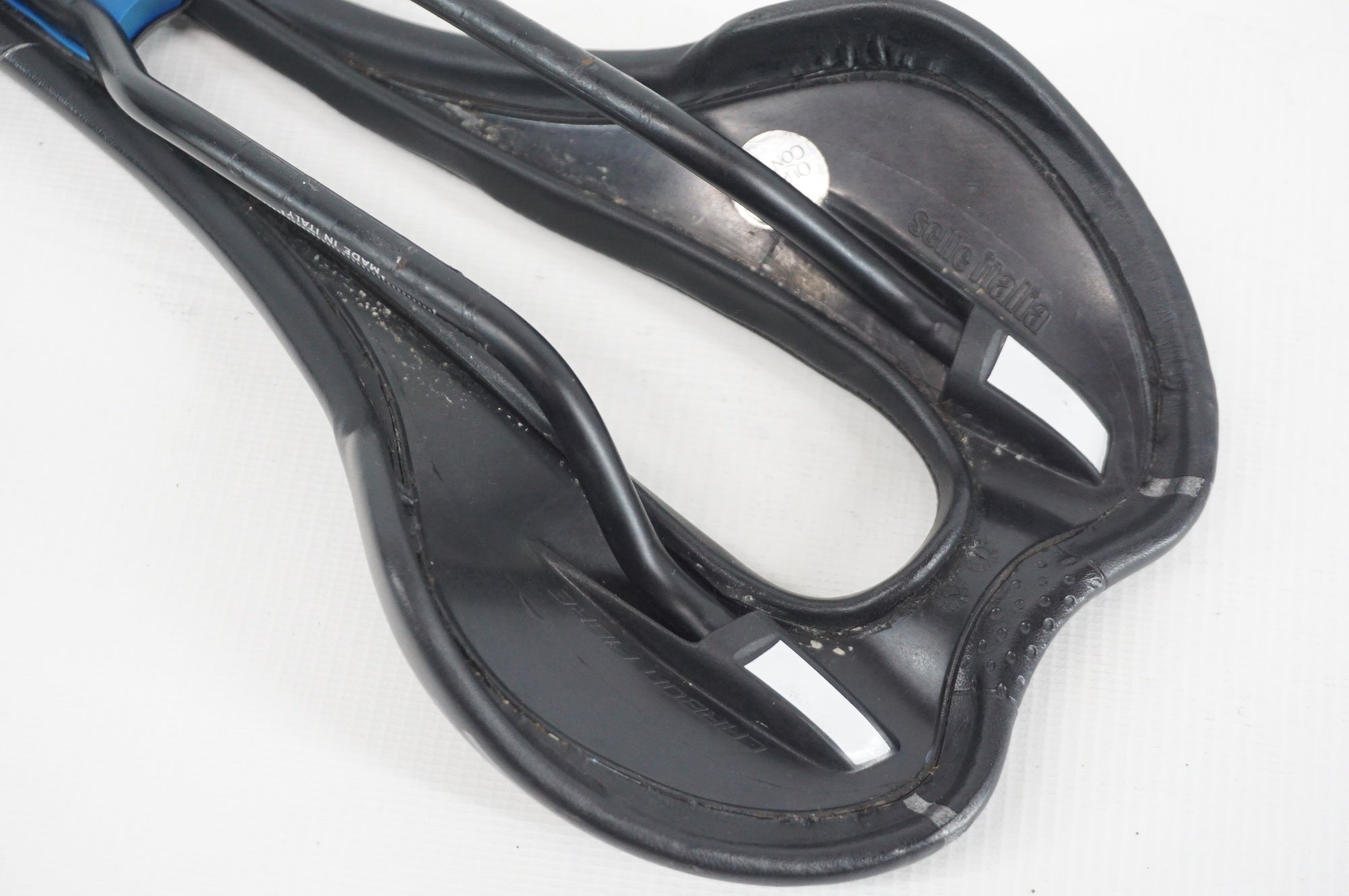 SELLE ITALIA 「セライタリア」 SLR SUPERFLOW サドル / 阪急塚口店