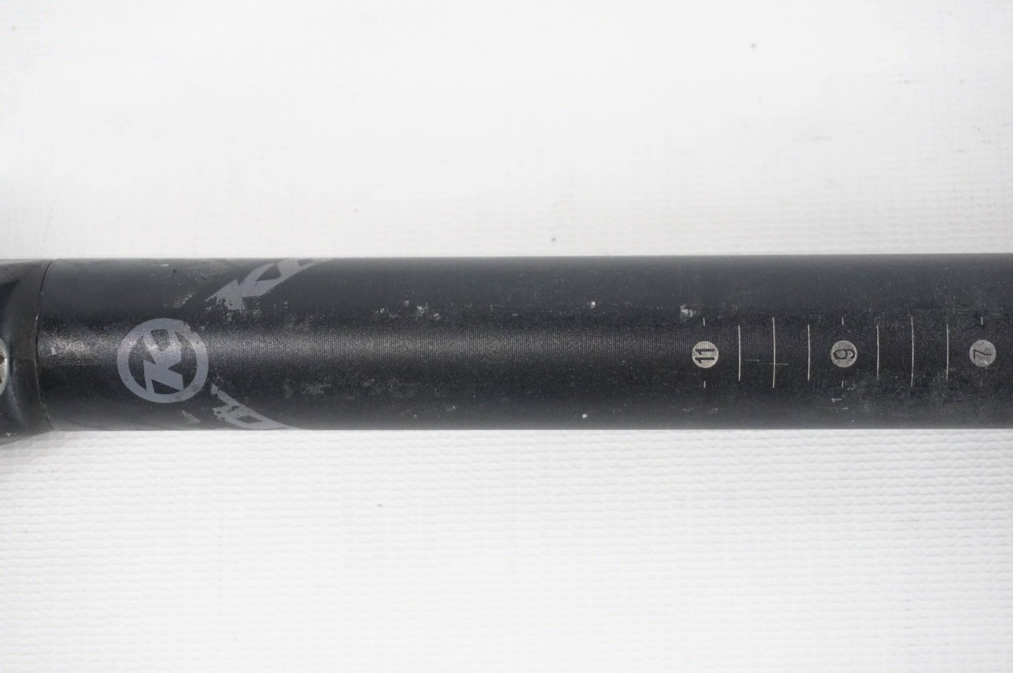 KONA 「コナ」 Φ27.2 350mm シートポスト / 阪急塚口店