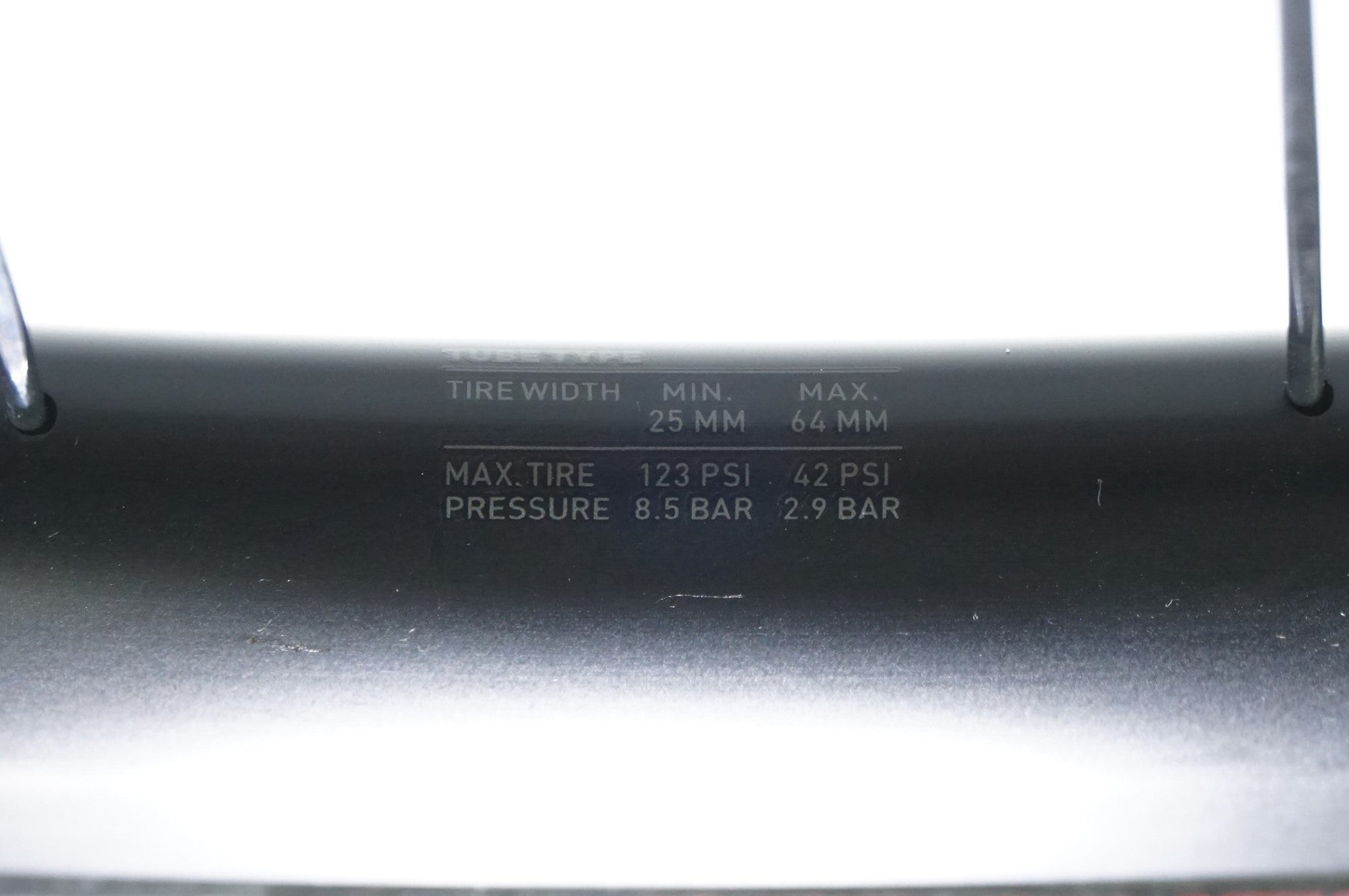 DT SWISS 「ディーティースイス」 ARC1650 DICUT50 シマノ11速 ホイールセット / 中目黒店