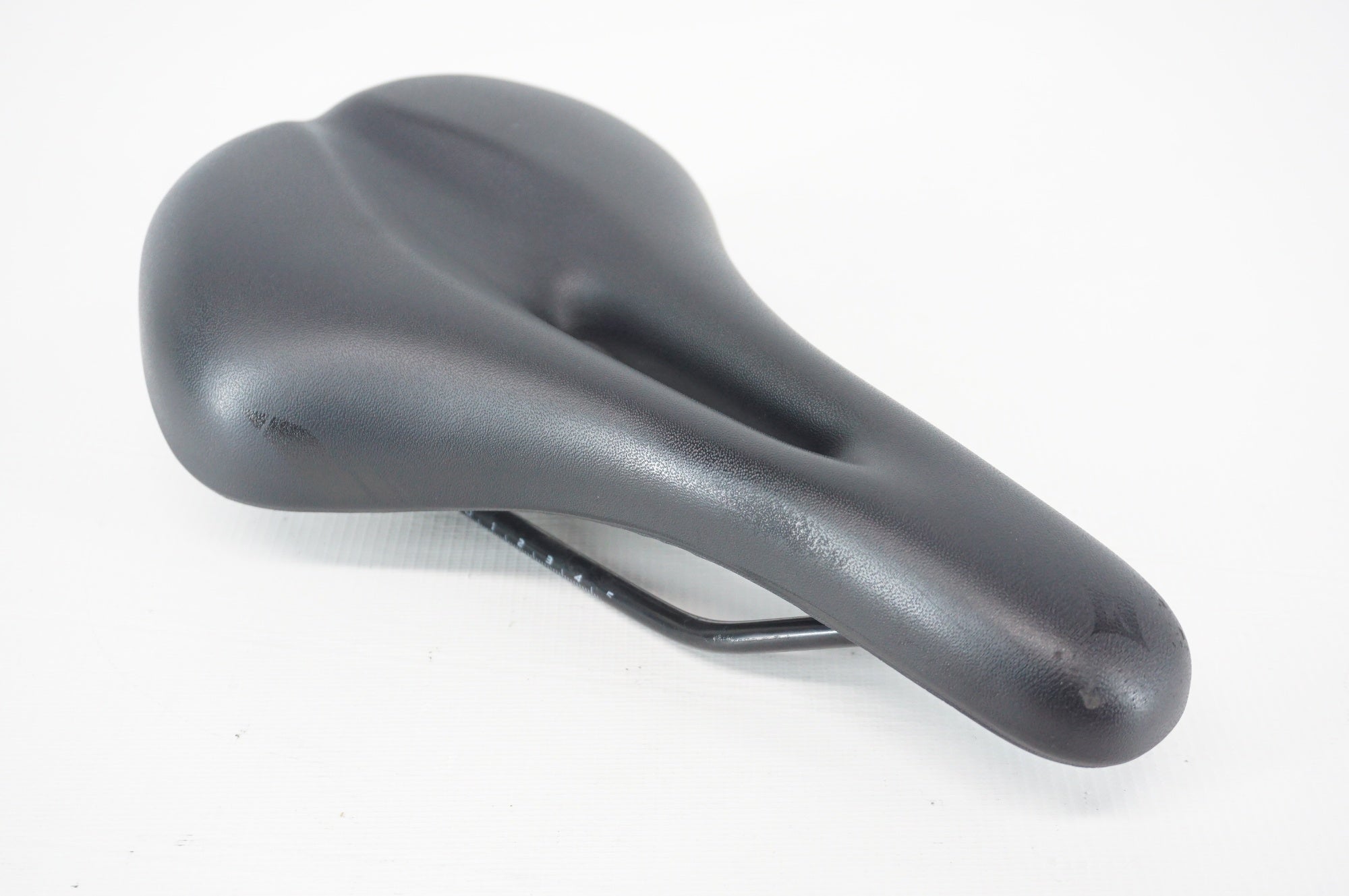 SPECIALIZED 「スペシャライズド」 サドル / 阪急塚口店