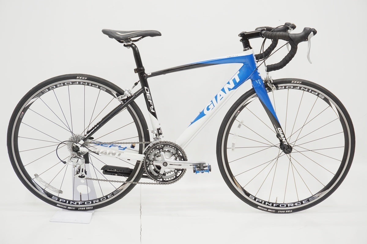 ［大阪手渡しのみ］GIANT Defy Alliance ロードバイク フルモデルチェンジしたDEFYを試乗していただけます