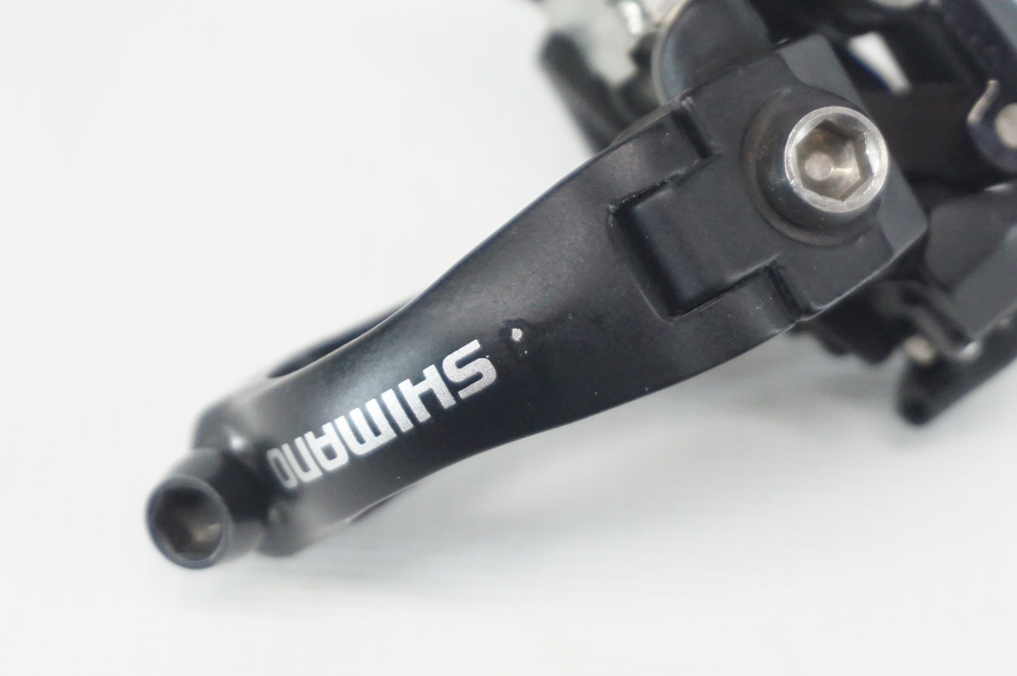 SHIMANO 「シマノ」 105 FD-R7000 フロントディレイラー / 阪急塚口店