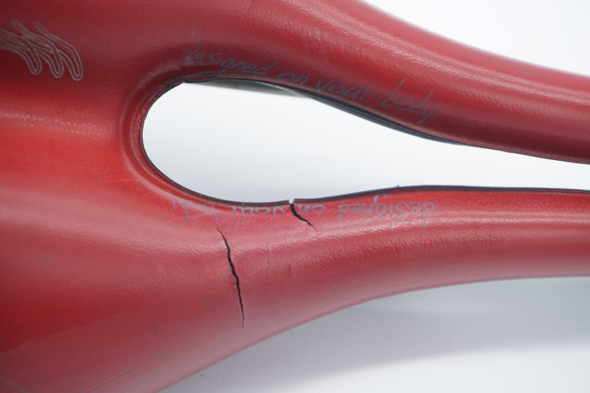SELLE SMP 「セラエスエムピー」 TRK サドル / 滋賀大津店