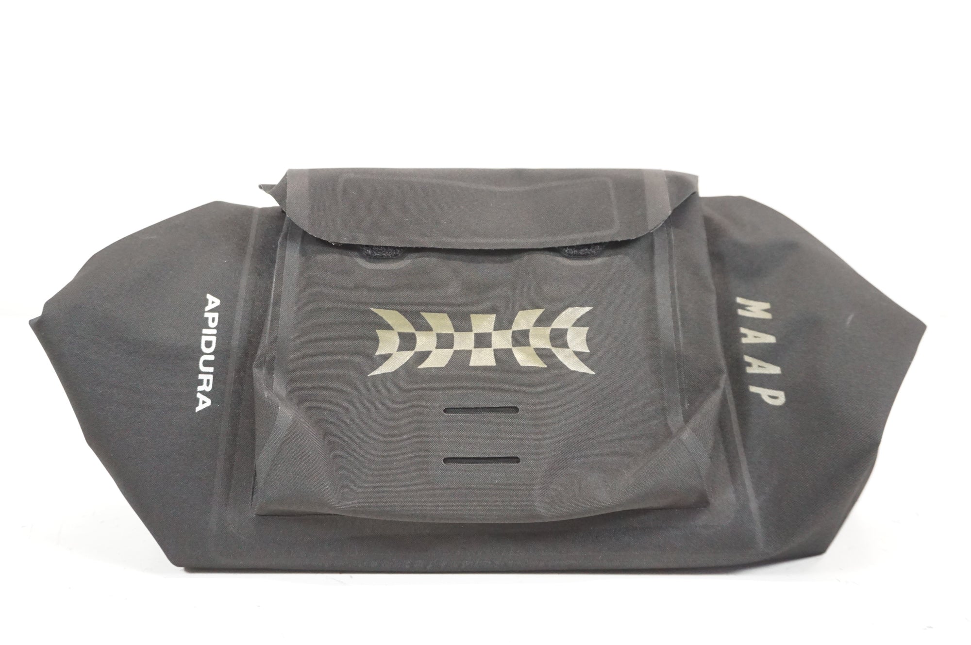 APIDURA x MAAP 「アピデュラxマープ」 HANDLEBAR PACK ハンドルバー APIDURA x MAAP 「アピデュラxマープ」 HANDLEBAR PACK ハンドルバー