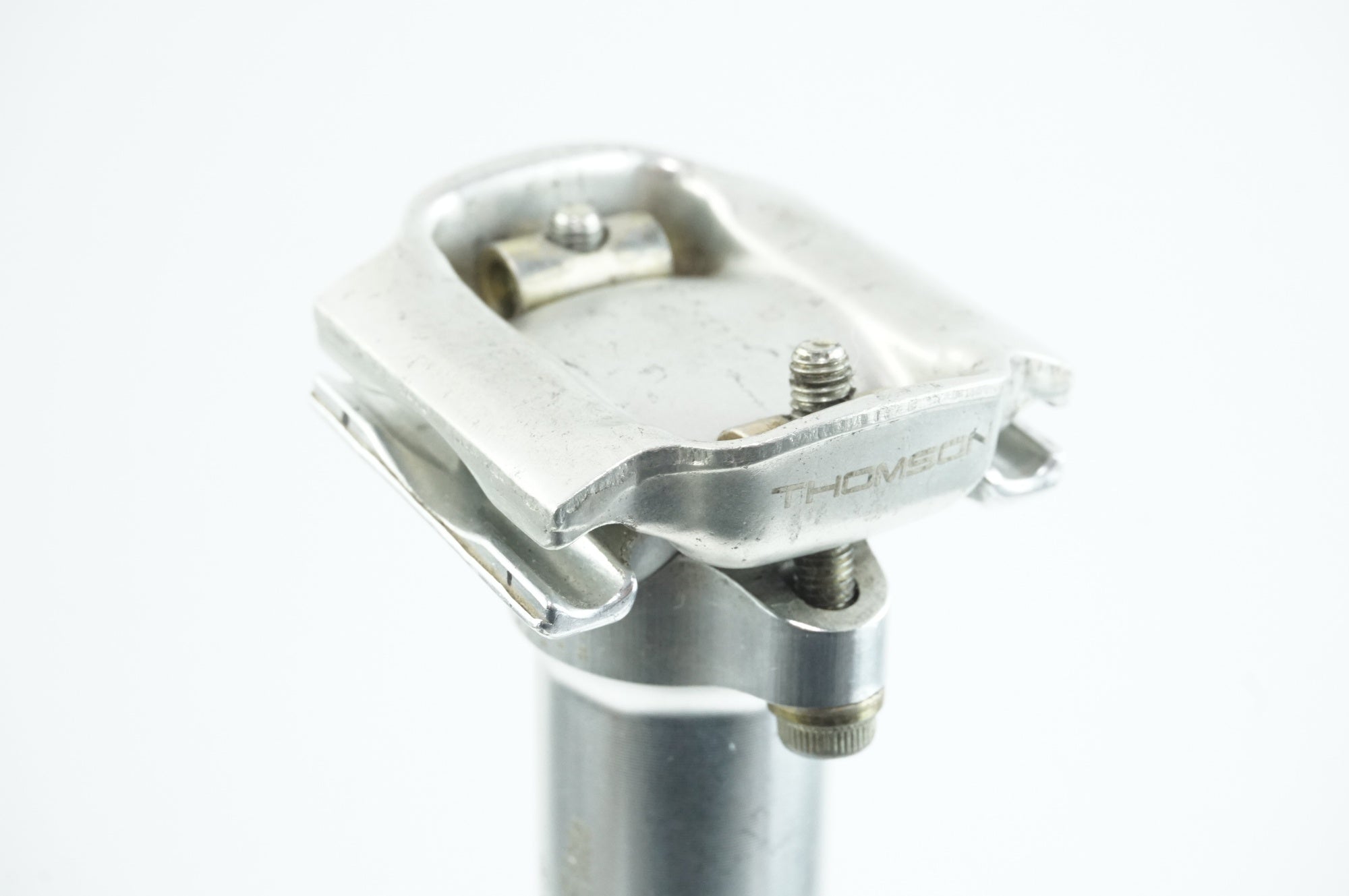 THOMSON 「トムソン」 ELITE SP-E101 Φ27.2 330mm シートポスト / 中目黒店