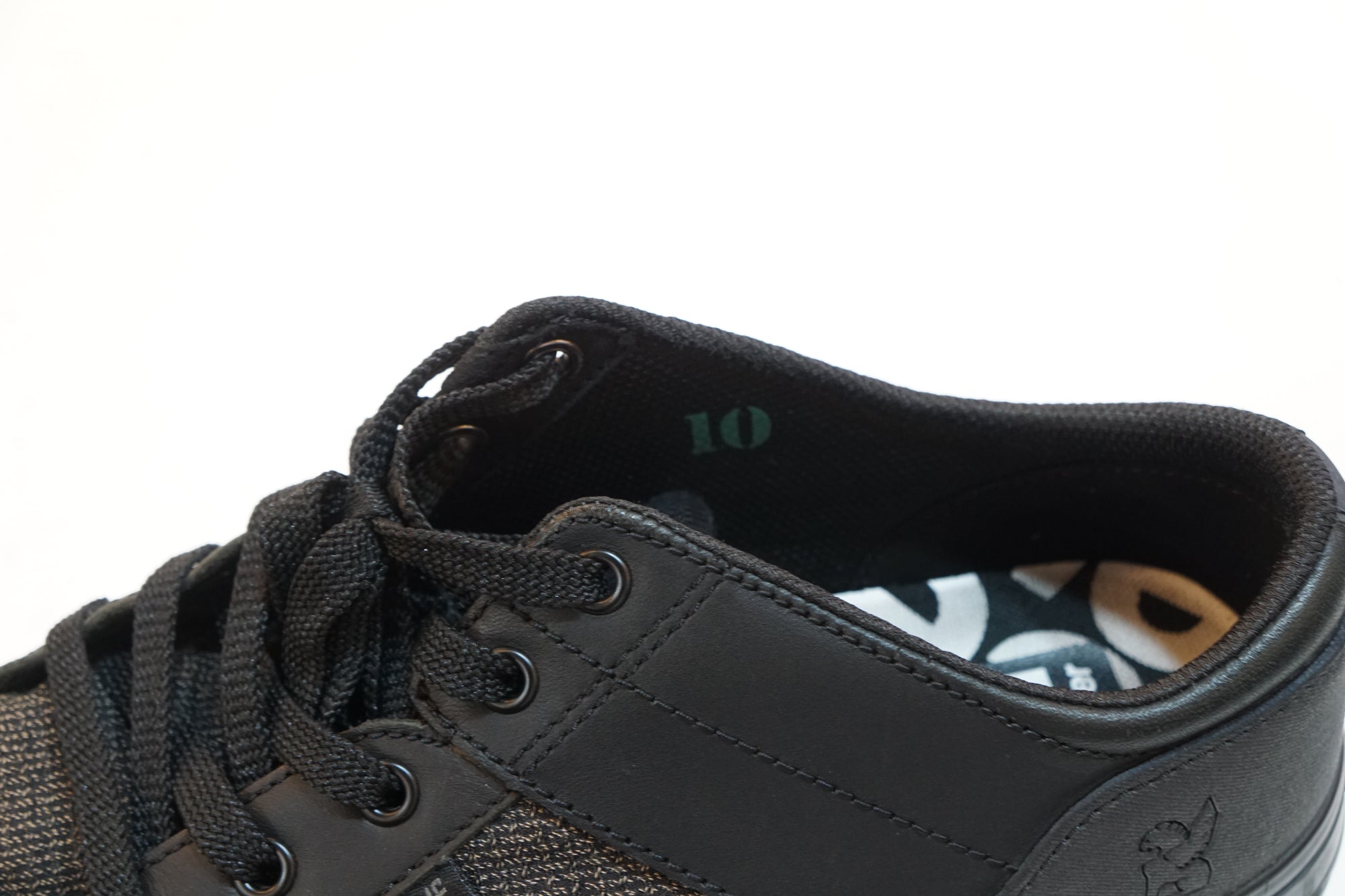 CHROME 「クローム」 Panaracer SOUTHSIDE 3.0 27.0cm シューズ / バイチャリ浦和ベース