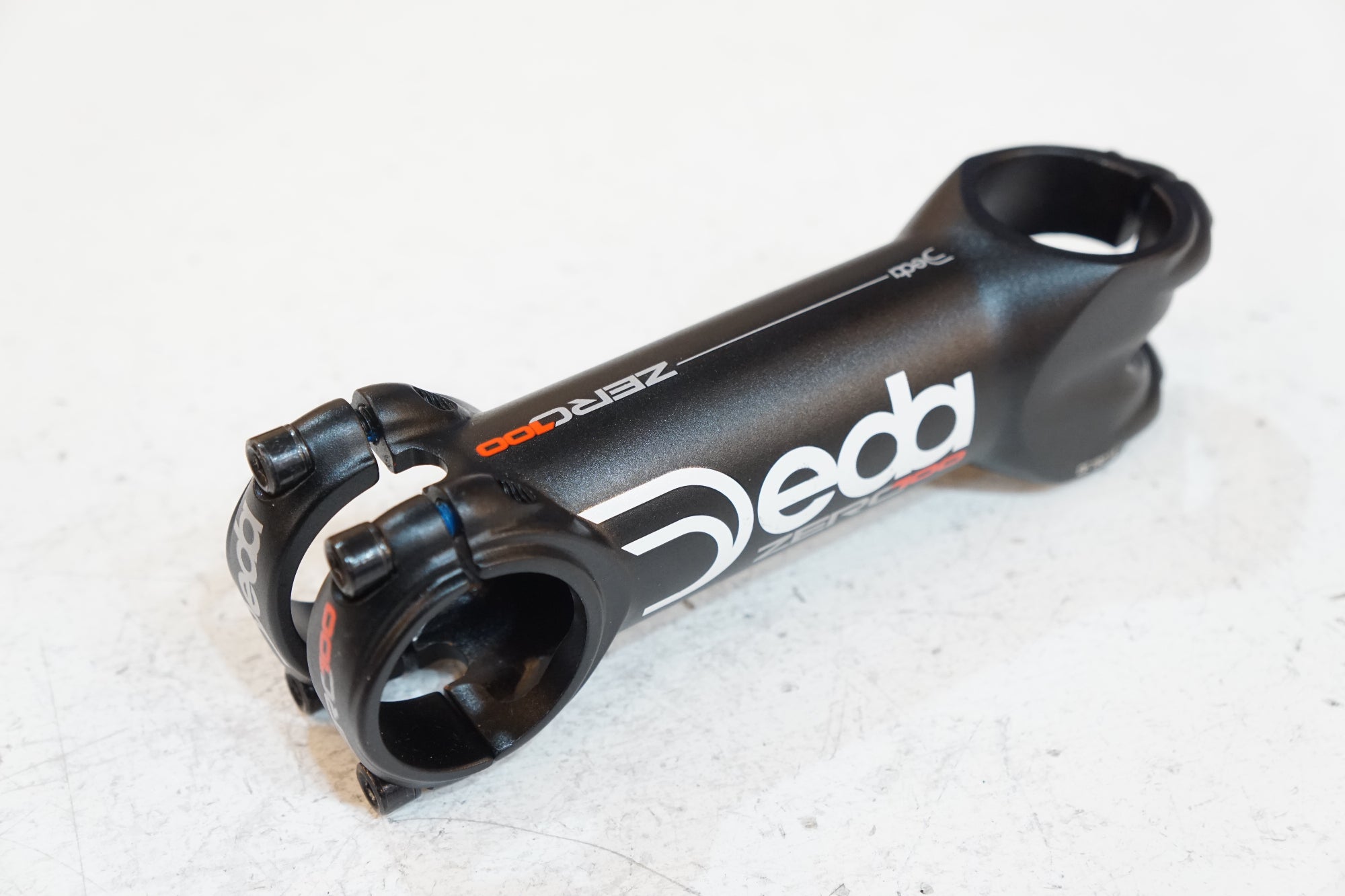 DEDA 「デダ」 ZERO100 φ31.7 110mm 82° ステム / バイチャリ浦和ベース