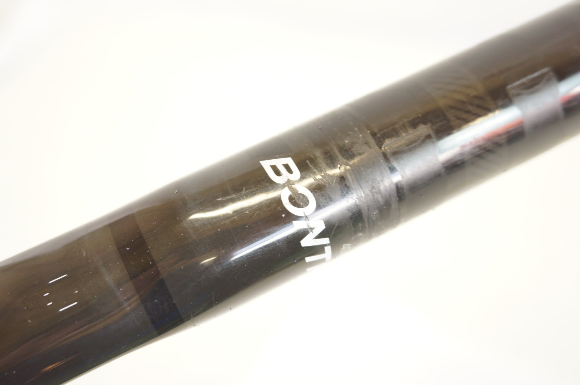 BONTRAGER 「ボントレガー」 ISOCORE PRO VR-CF φ31.8 430mm ハンドル / 宇都宮店