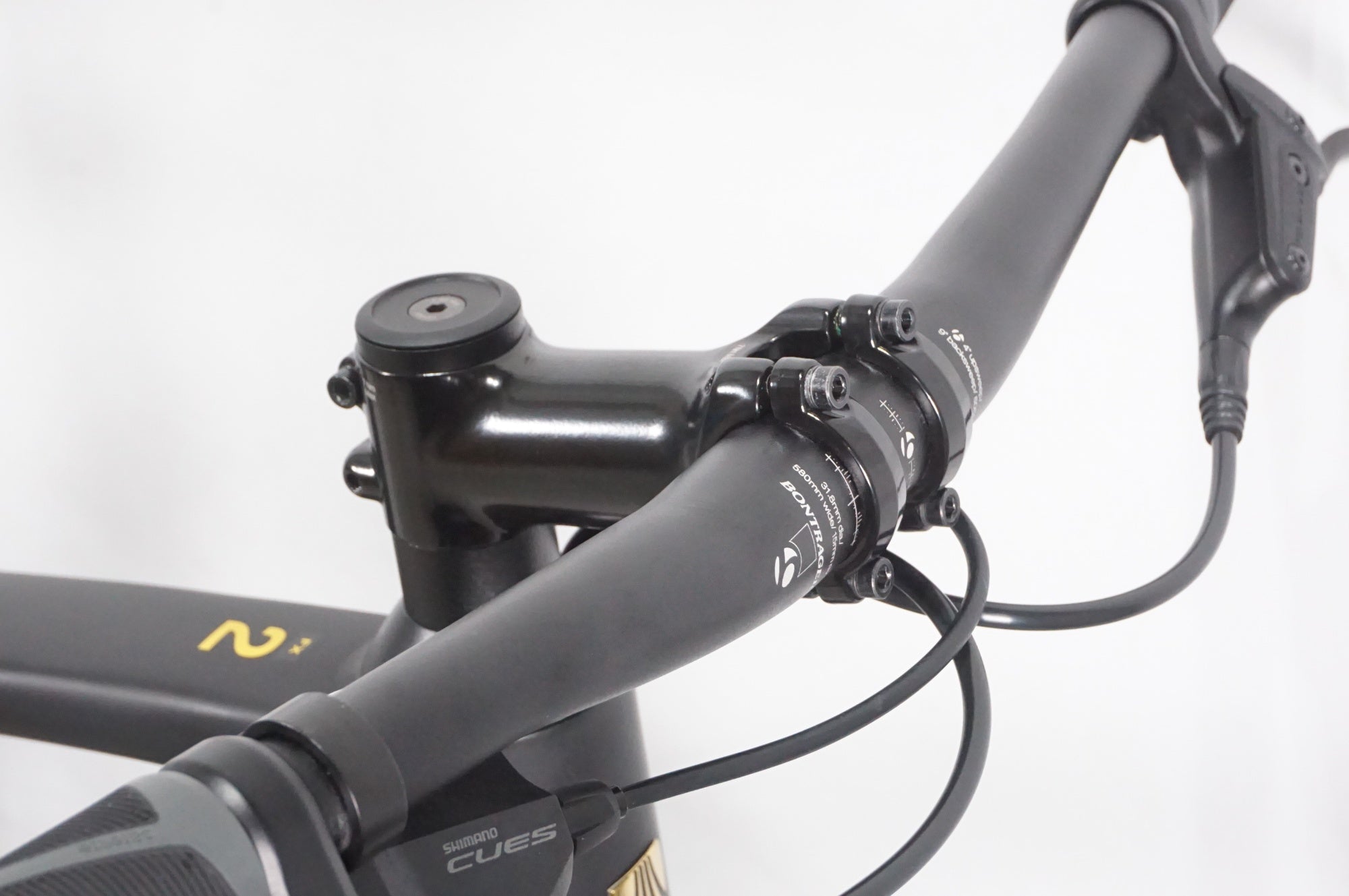 TREK 「トレック」 FX2 DISC 2025年モデル クロスバイク / AKIBA店