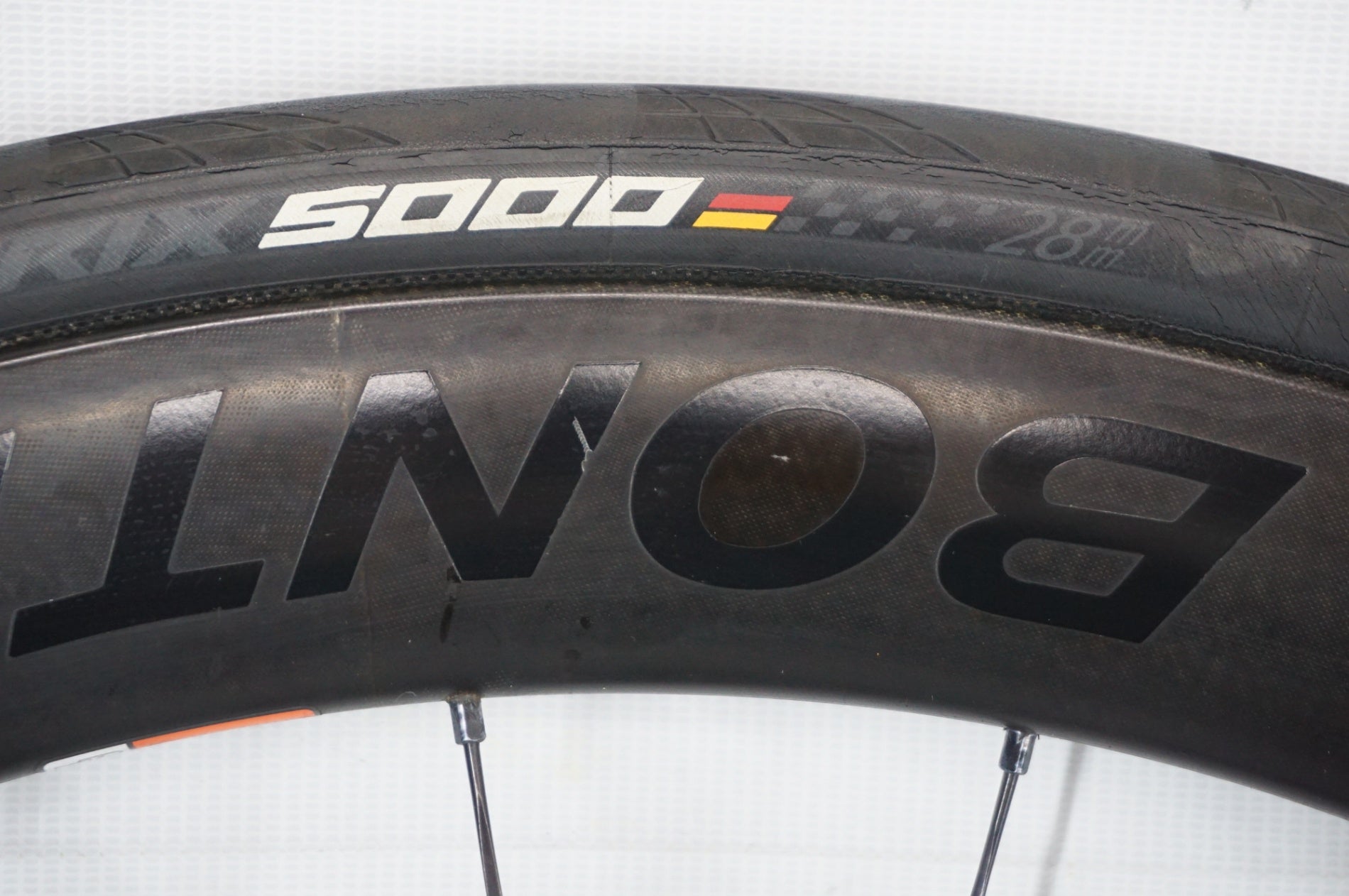 BONTRAGER 「ボントレガー」 AEOLUS 5 TLR DISC シマノ11速 ホイールセット / 阪急塚口店