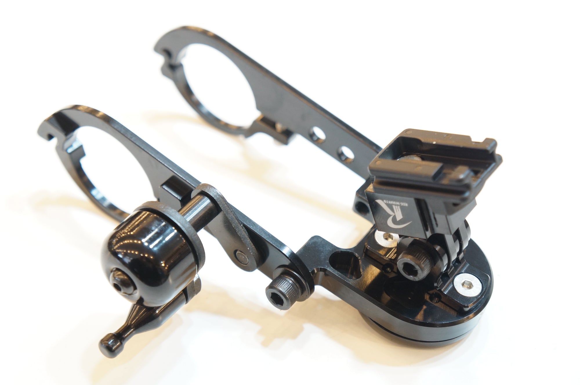 CATEYE 「キャットアイ」 AMPP300 フロントライト / バイチャリ浦和ベース