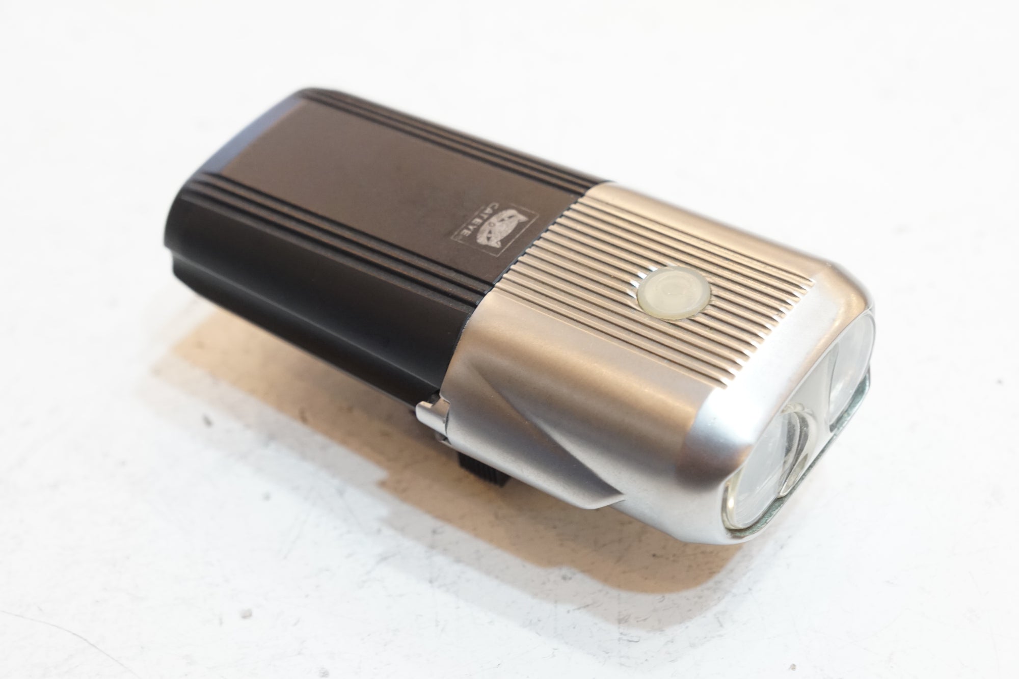 CATEYE 「キャットアイ」 VOLT 1200 フロントライト / バイチャリ浦和ベース