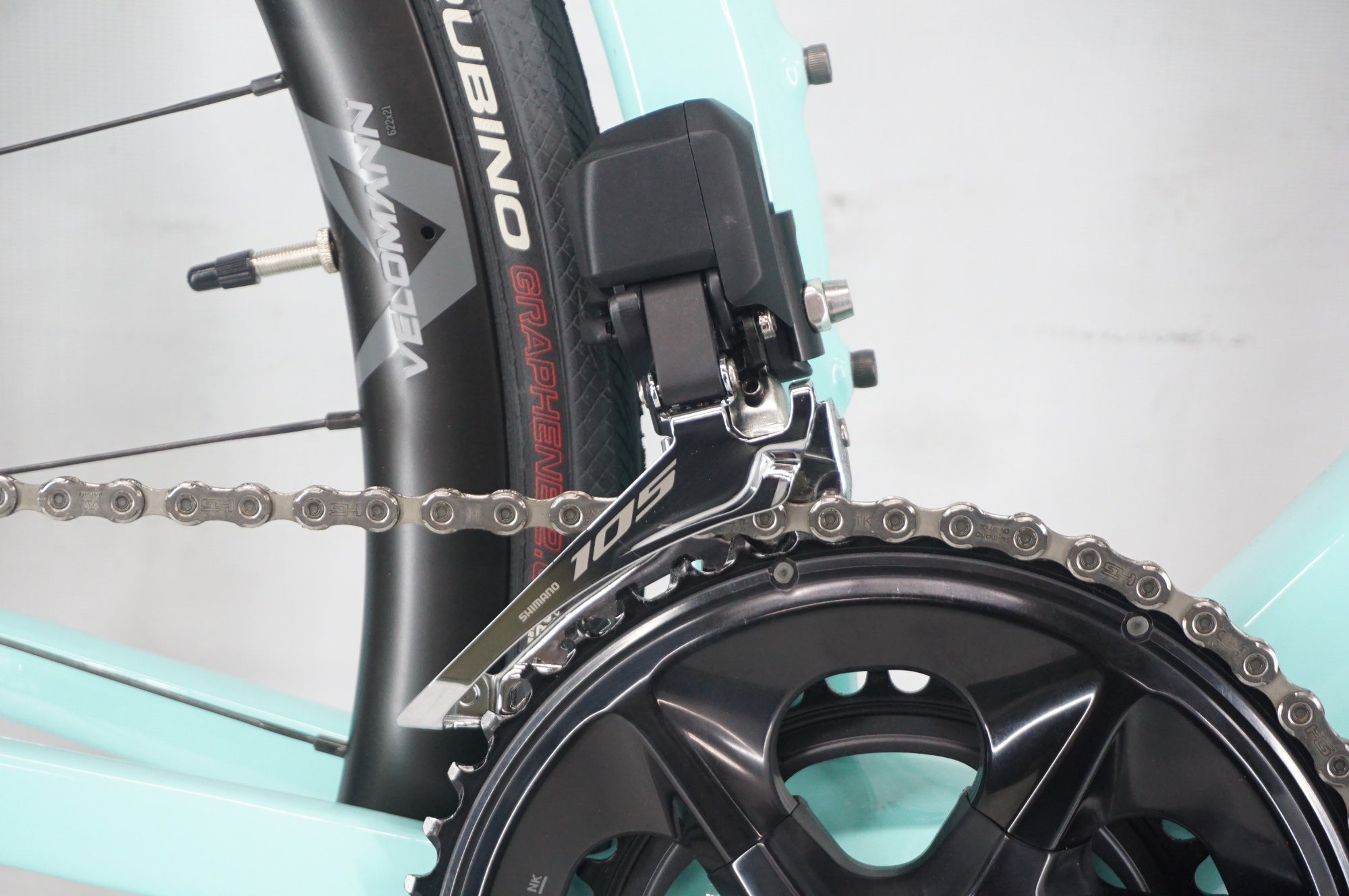 BIANCHI 「ビアンキ」 SPECIALISSIMA COMP 2024年モデル ロードバイク / 阪急塚口店