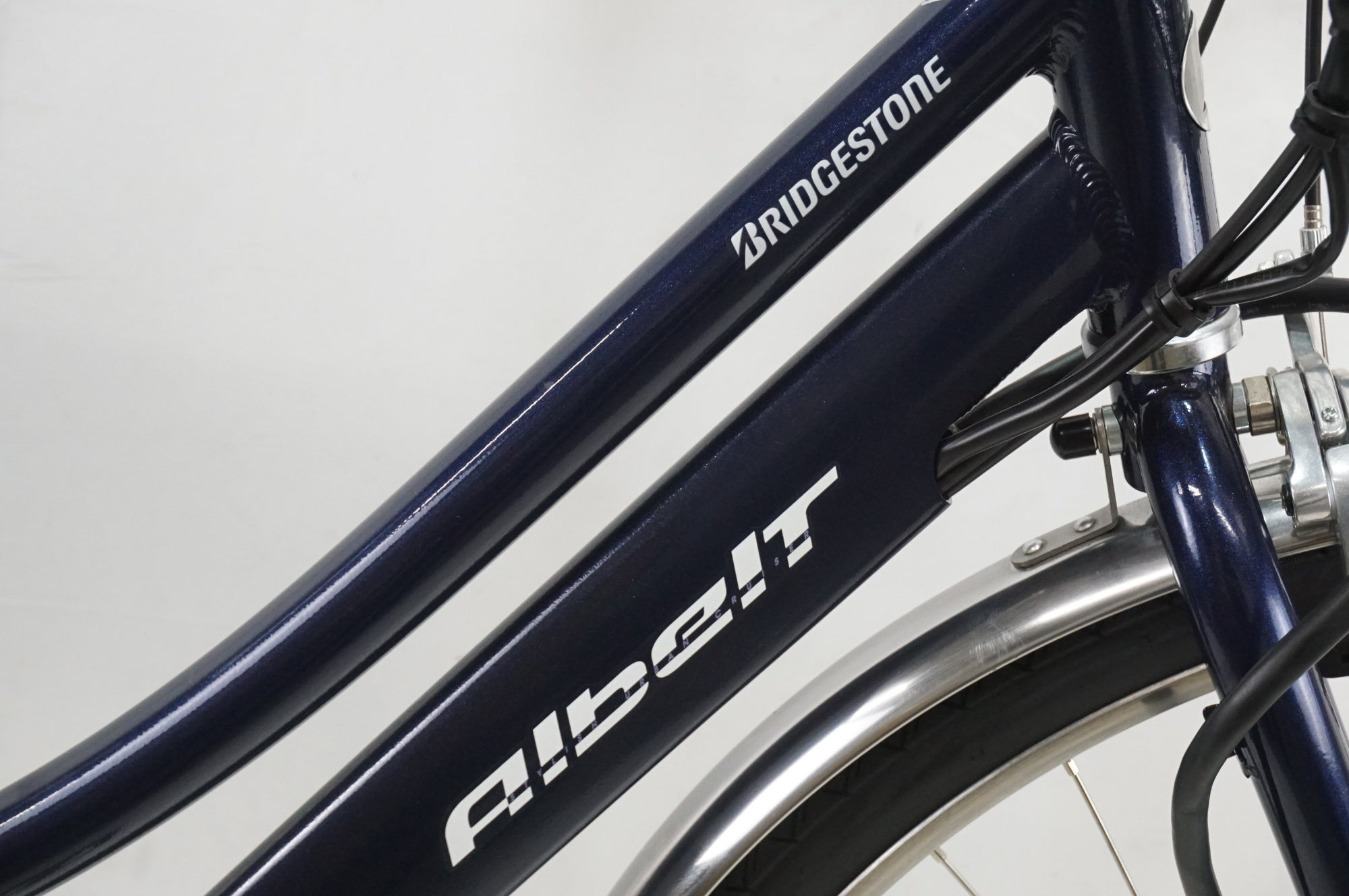 BRIDGESTONE 「ブリヂストン」 アルベルトe L型 A7LB45 2025年モデル 27インチ 電動アシスト自転車 / 大宮店