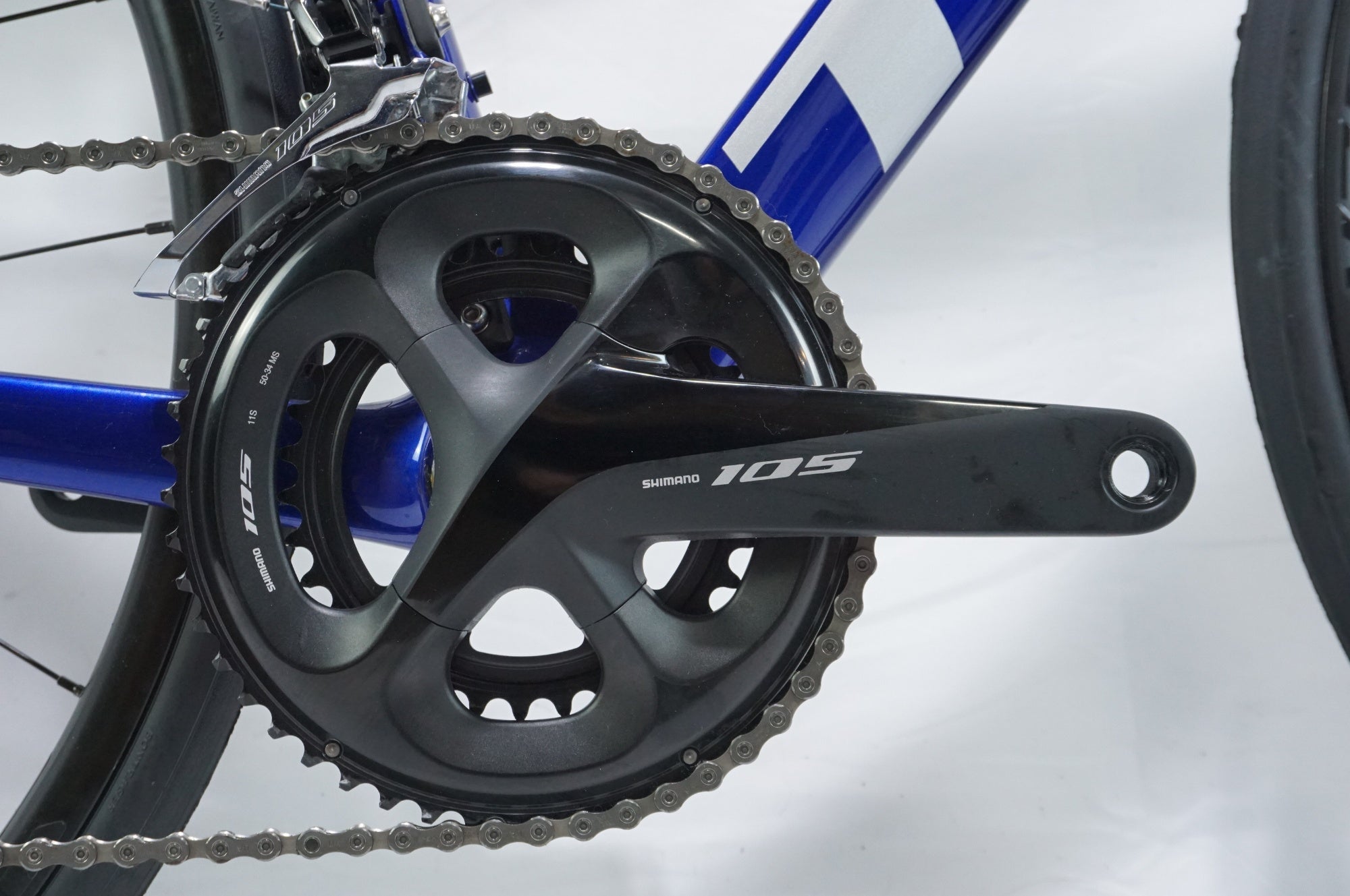 TREK 「トレック」 EMONDA SL5 DISC 2023年モデル ロードバイク / 中目黒店