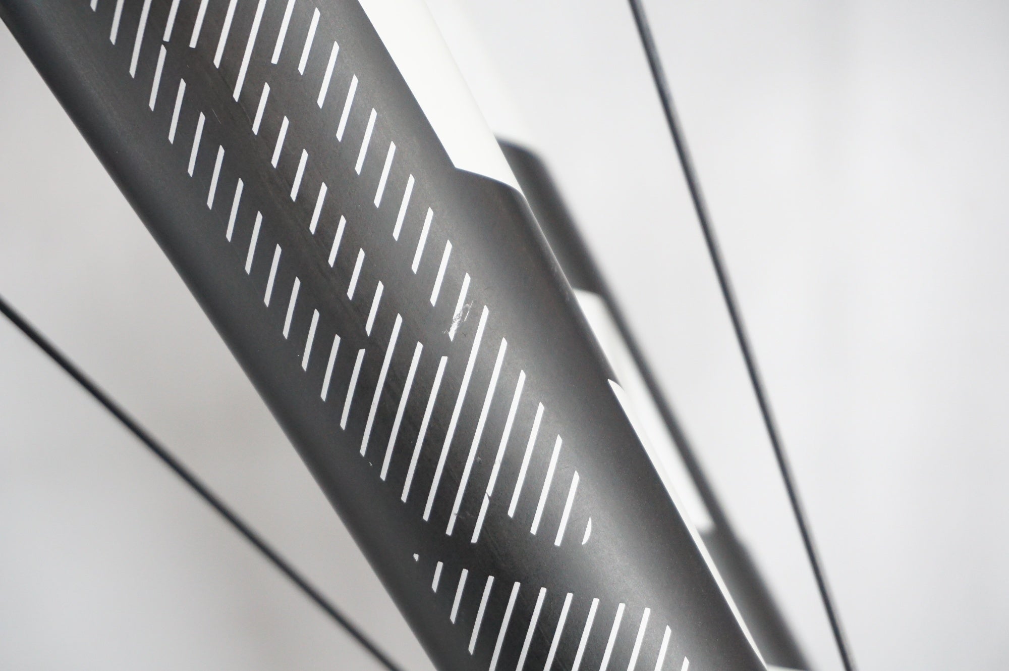 BH 「ビーエイチ」 ULTRALIGHT 105 2015年モデル ロードバイク / 阪急塚口店