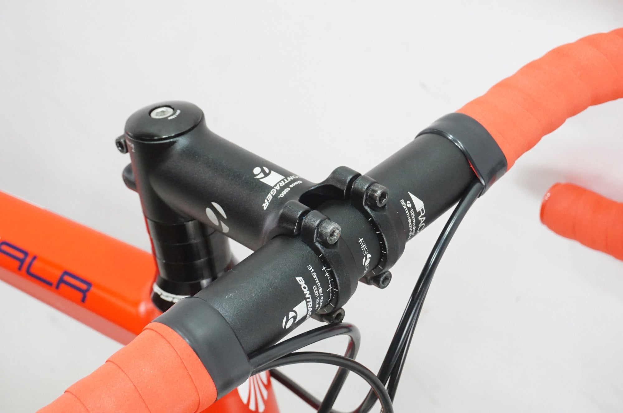 TREK 「トレック」 EMONDA ALR 4 2016年モデル ロードバイク / 大宮店