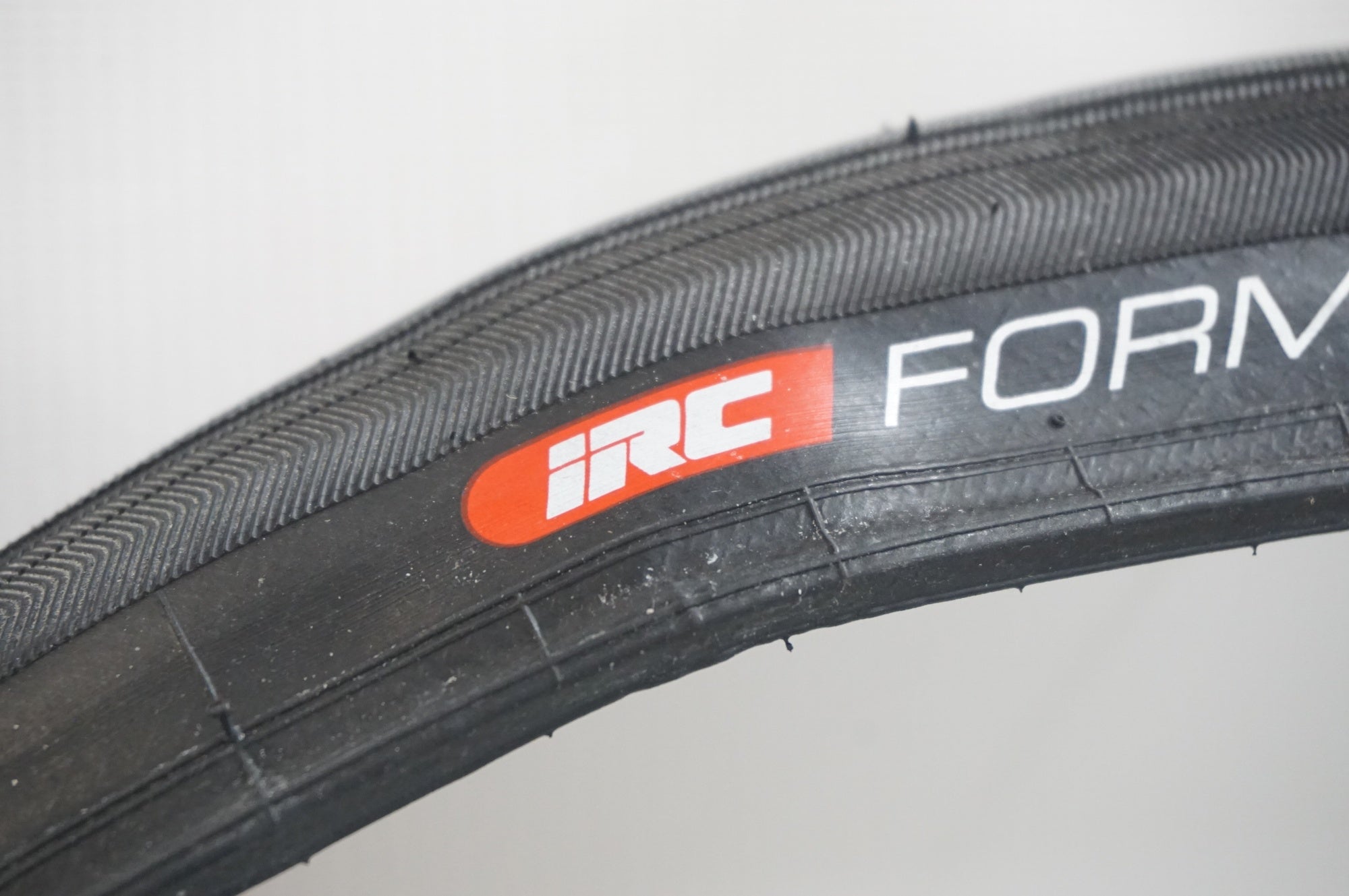 IRC 「アイアールシー」 FORMULA PRO HL TL 700x28C タイヤ / 福岡アイランドシティ店