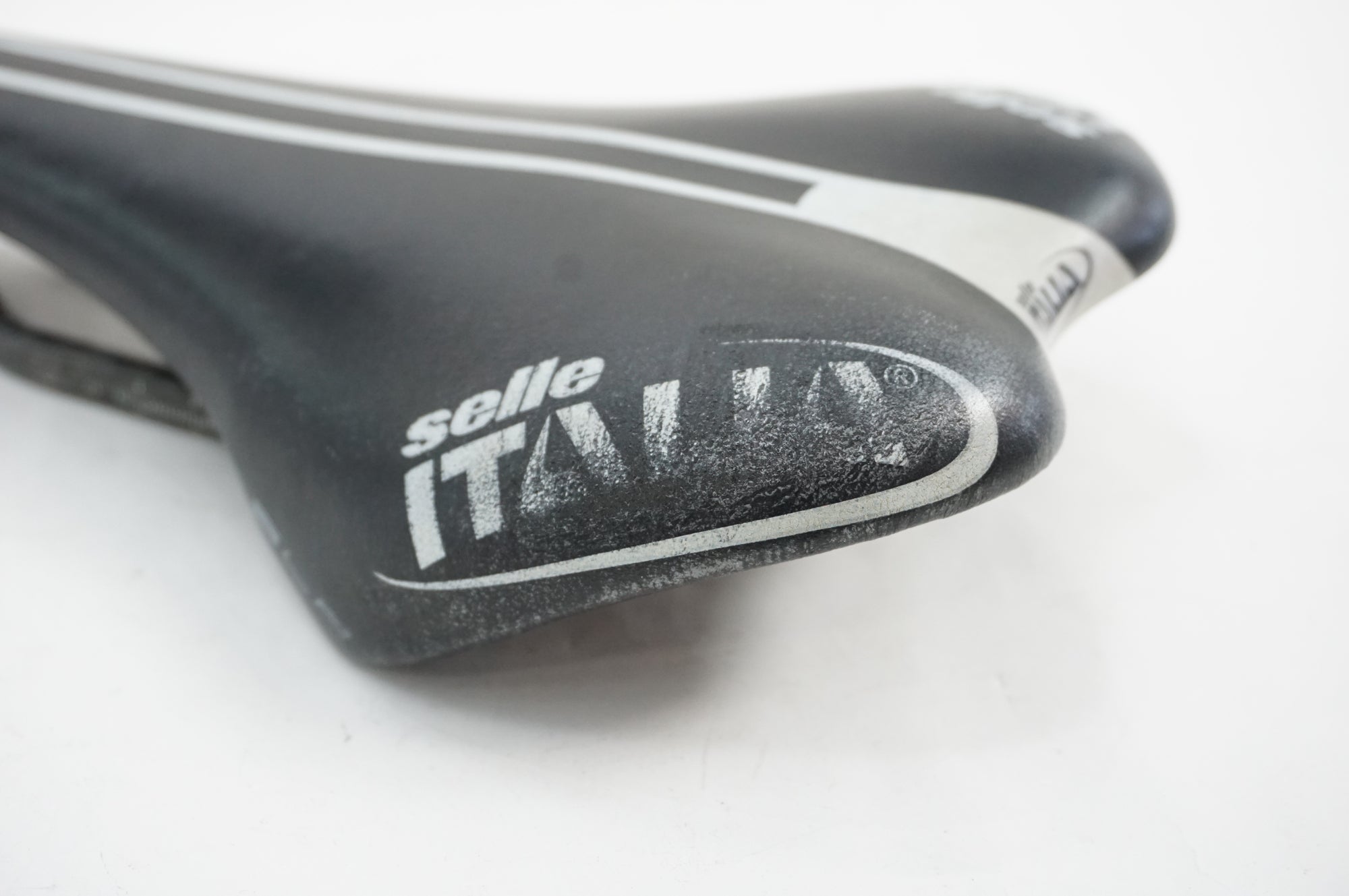 SELLE ITALIA 「セライタリア」 SLR TEAM EDITION カーボンレールサドル / 川越店