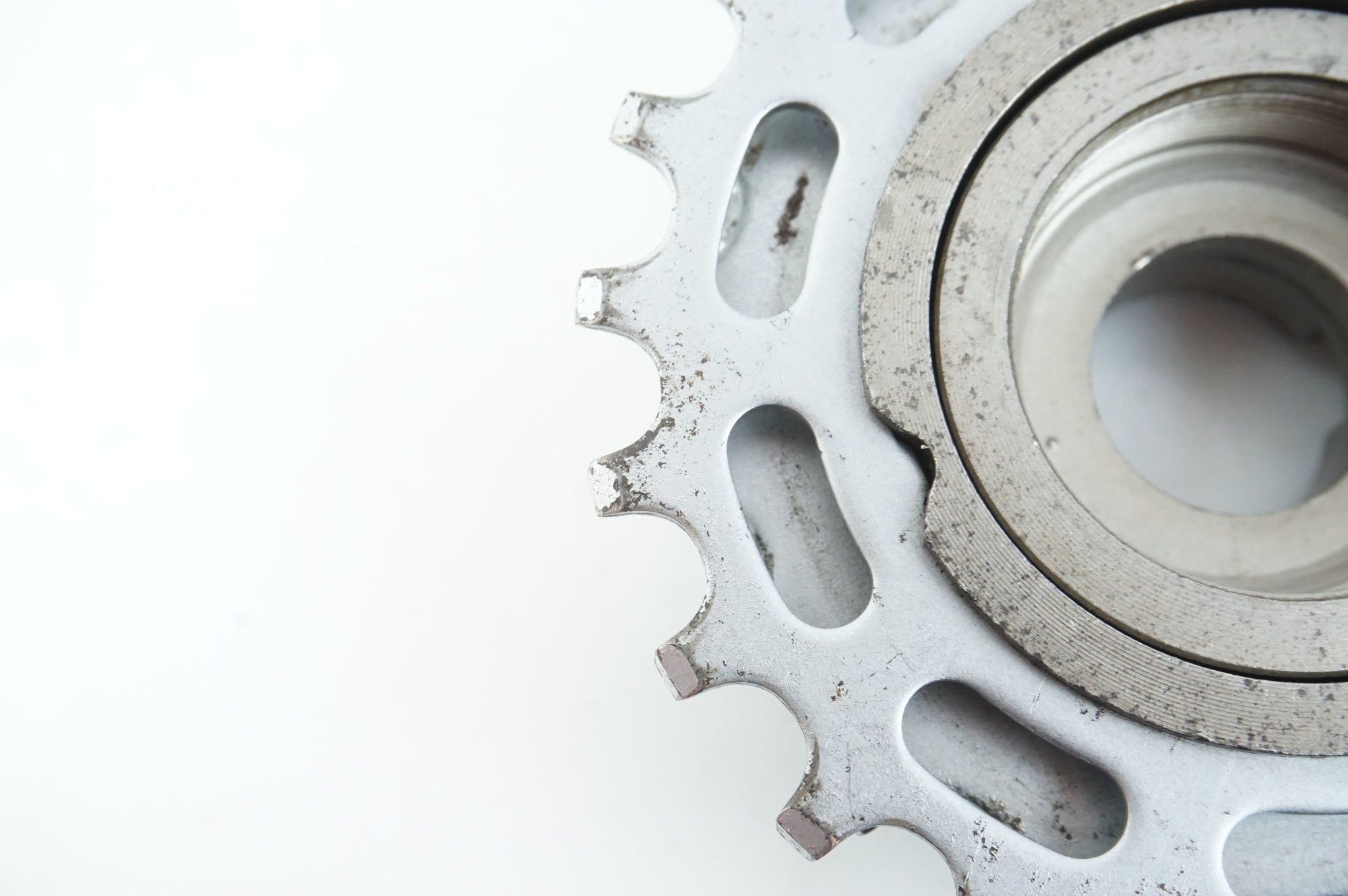 SUNTOUR 「サンツアー」 PERFECT 6S 14-22T ボスフリースプロケット / 中目黒店