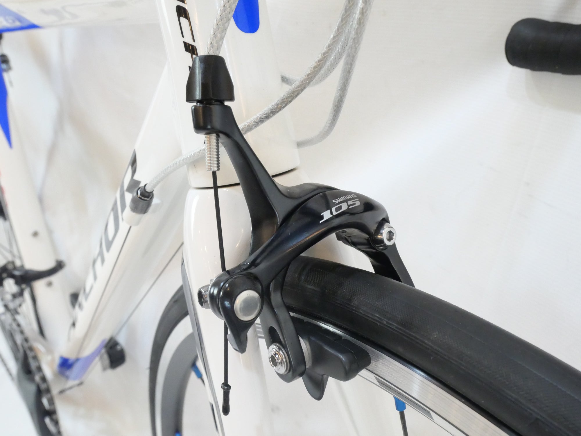 ANCHOR 「アンカー」 RA6 EQUIPE 2012年モデル ロードバイク / バイチャリ浦和ベース