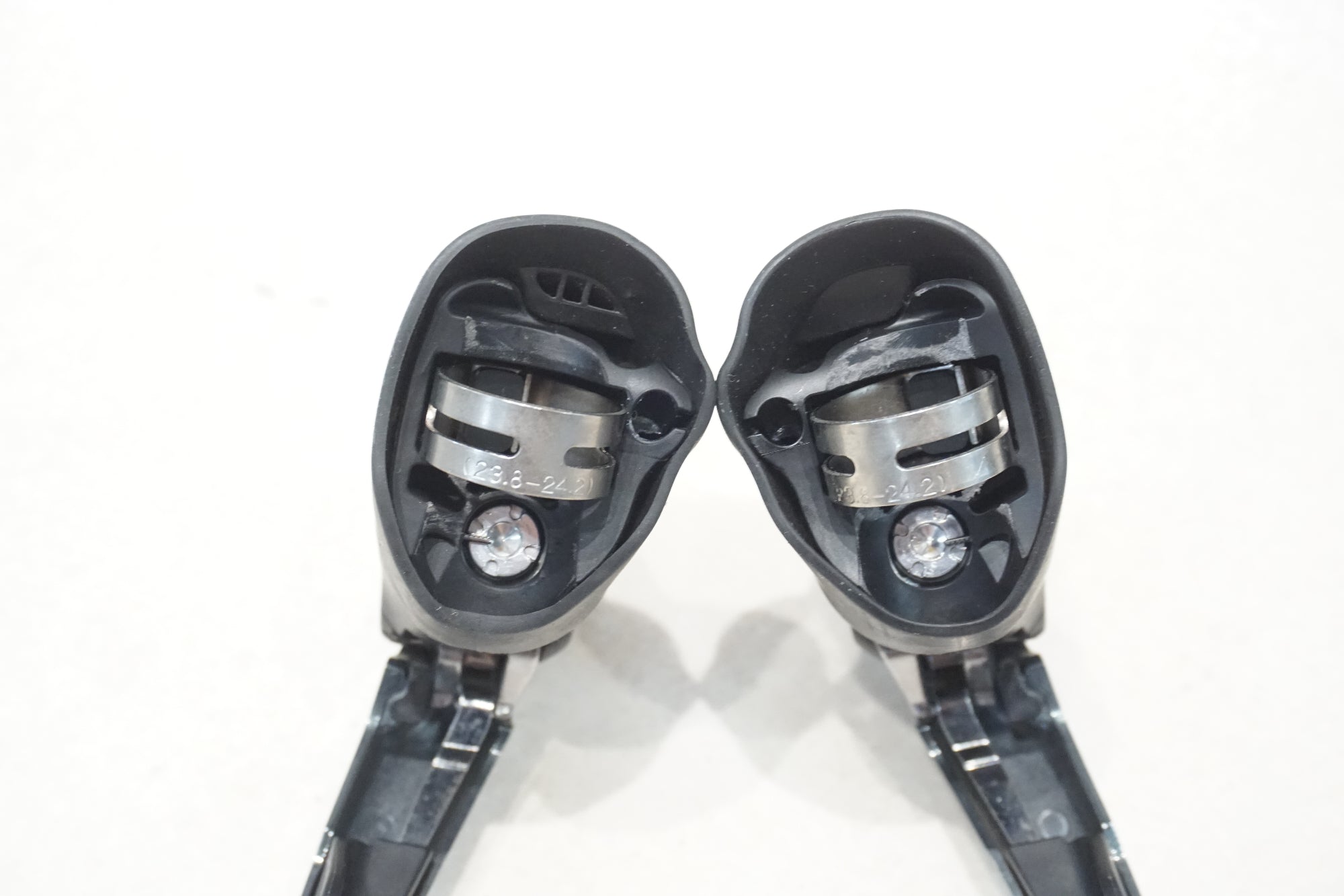 SHIMANO 「シマノ」 TIAGRA ST-4700 デュアルコントロールレバーセット / 横浜戸塚店