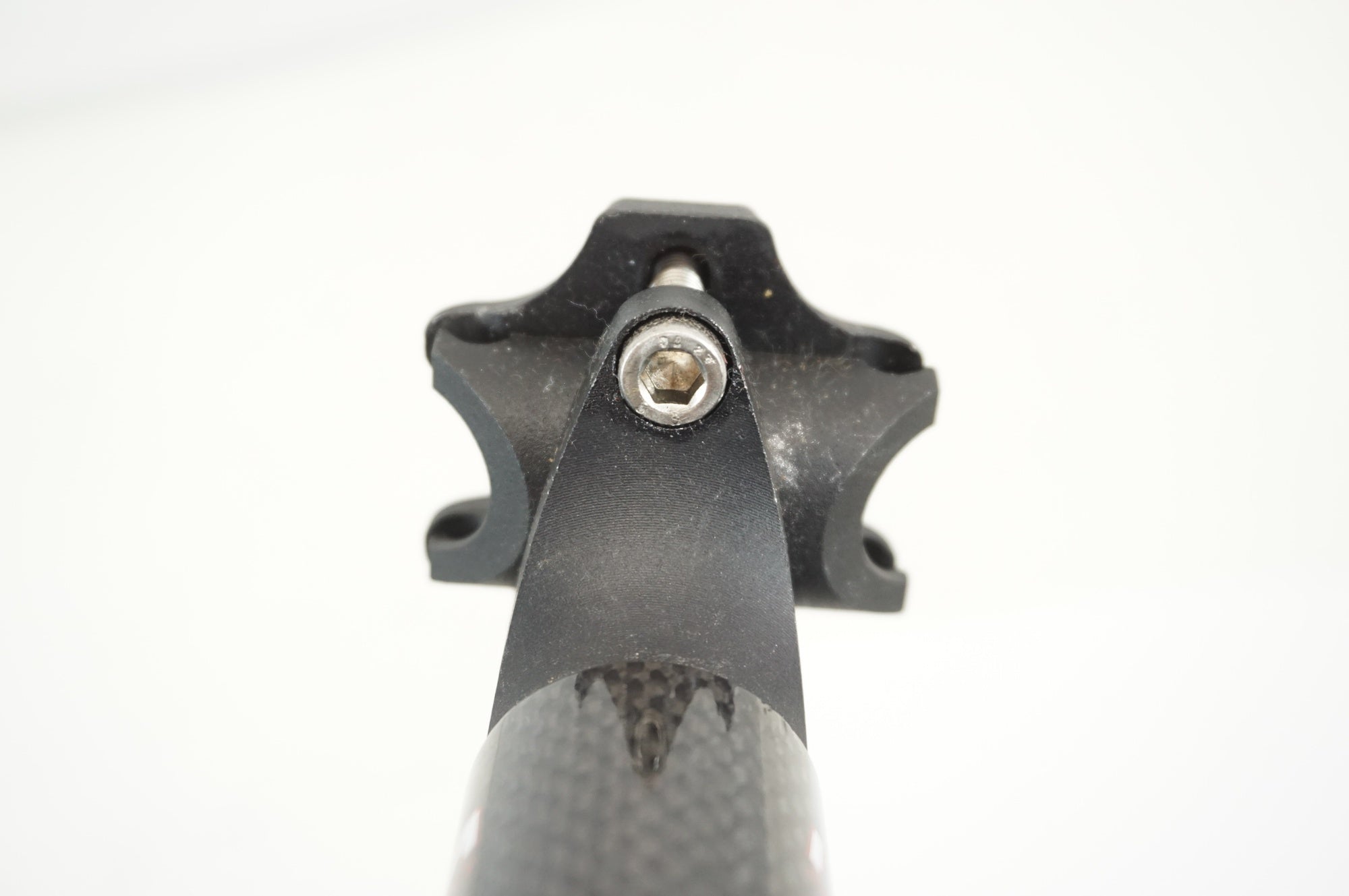 ITM 「アイティーエム」 MILLENNIUM CARBON φ32.4 約280mm シートポスト / 宇都宮店