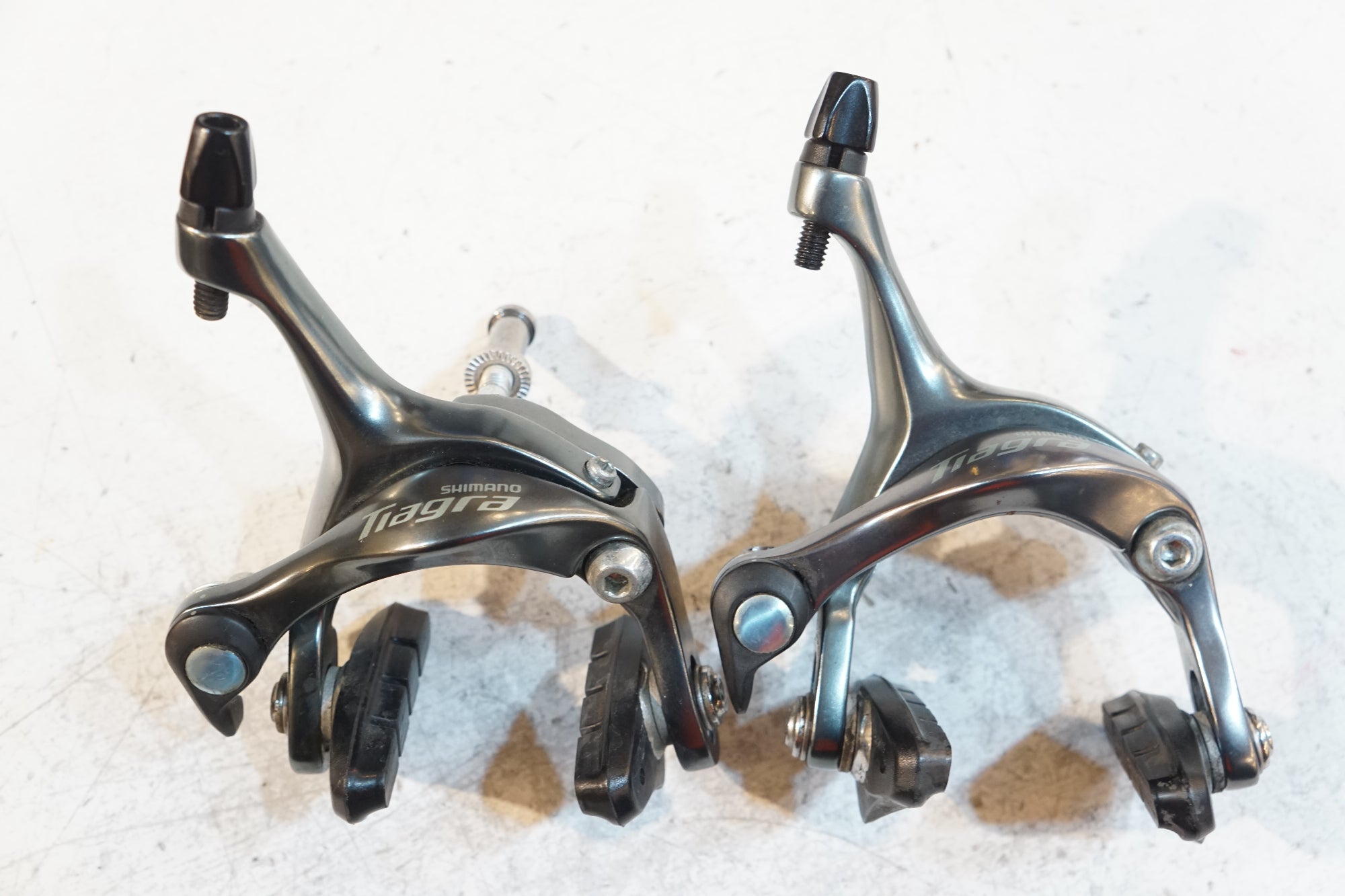 機械式 Tiagra 4700 リムブレーキ コンポーネントセット Shimano Tiagra 4700 油圧ブレーキコンポセット 完成車外し 走行未使用