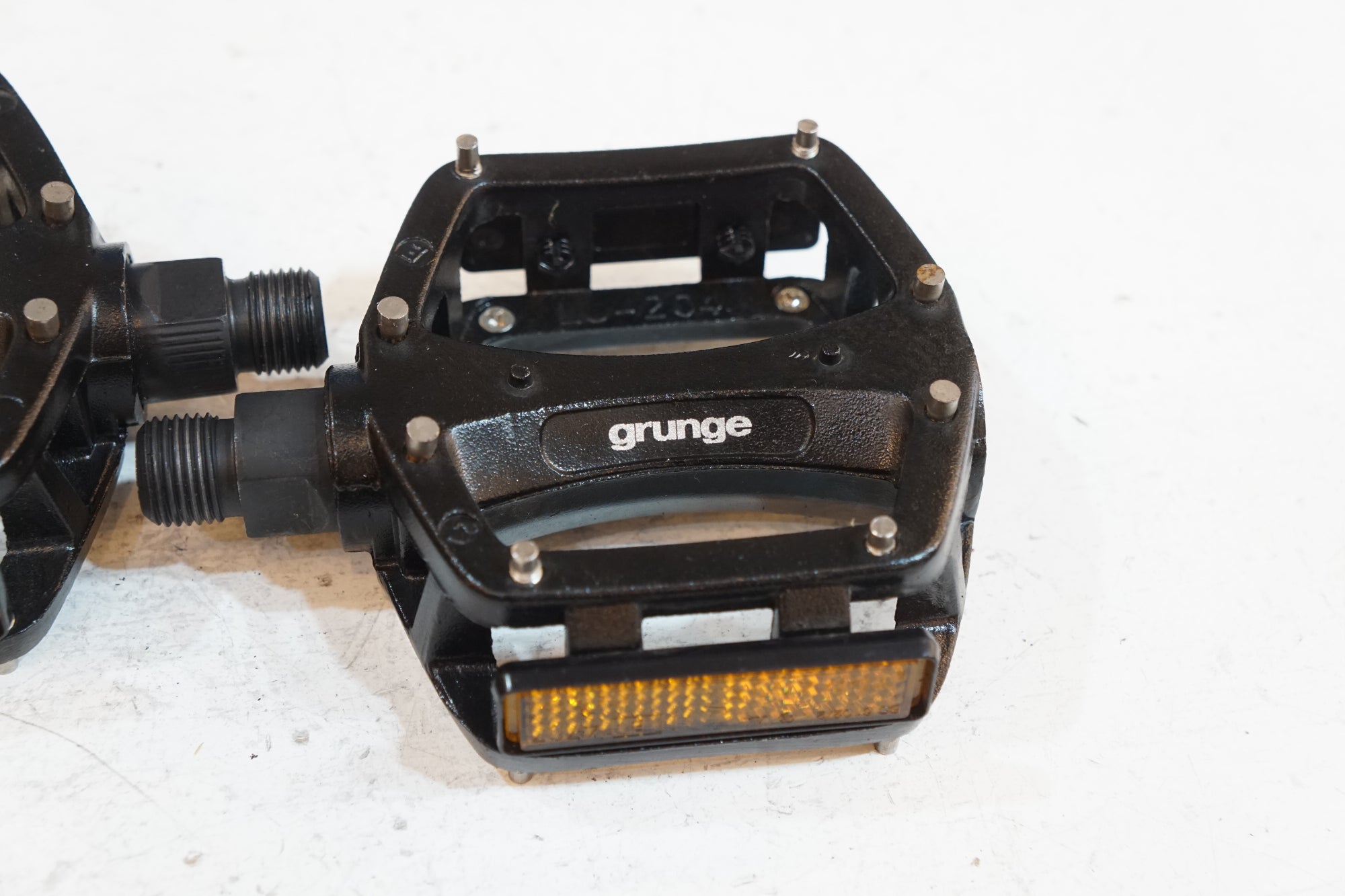 GRUNGE 「グランジ」 ペダル / バイチャリ浦和ベース