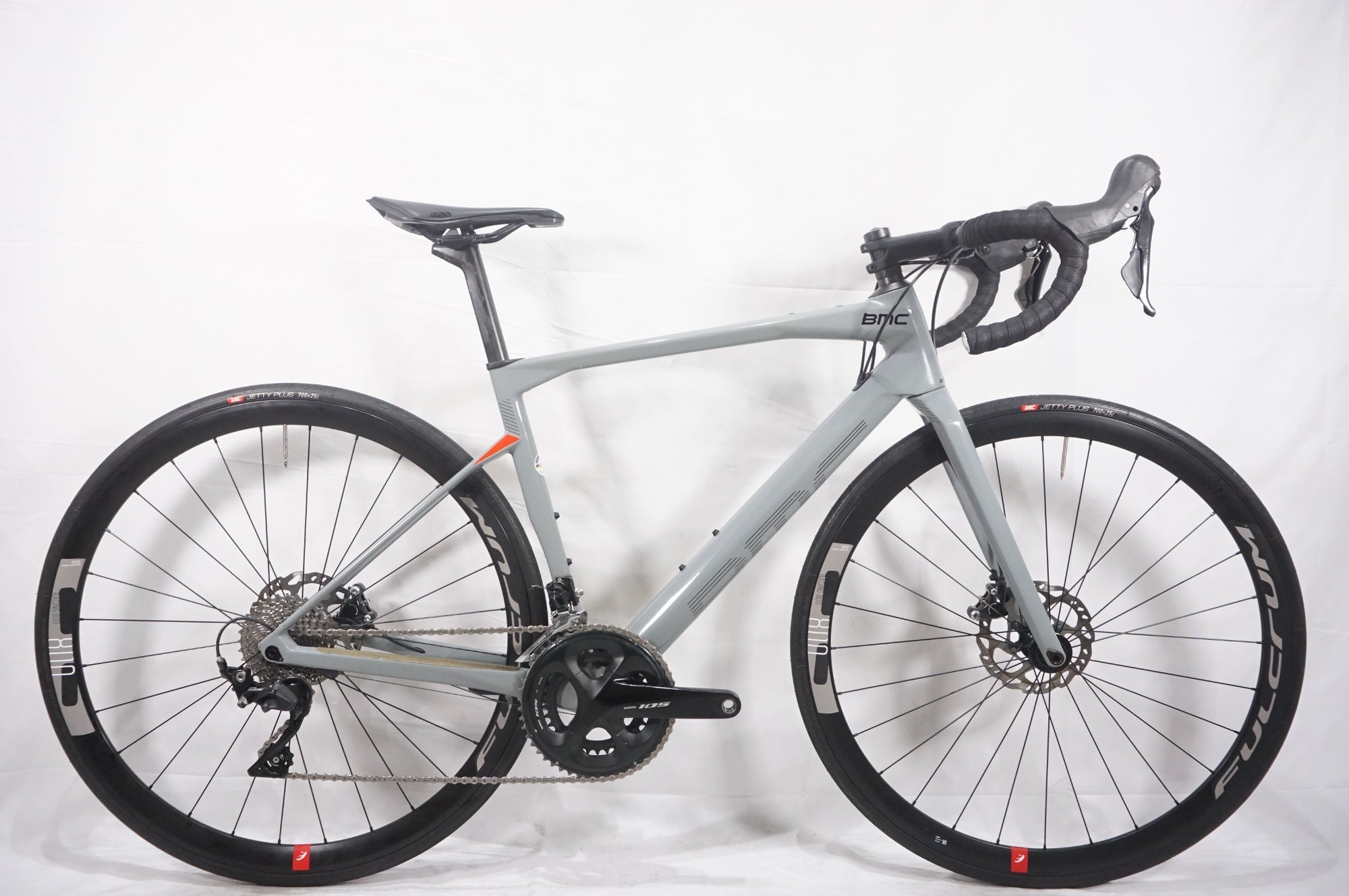 BMC 「ビーエムシー」 ROADMACHINE 02 THREE 2020年モデル ロードバイク / AKIBA店