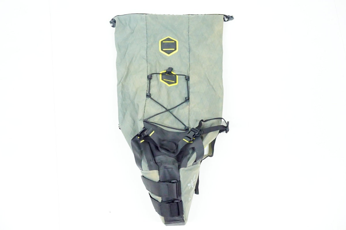 APIDURA サドルバッグ 未使用 APIDURA レーシングシリーズ サドルバッグ (5L/7L) 防水 ロード