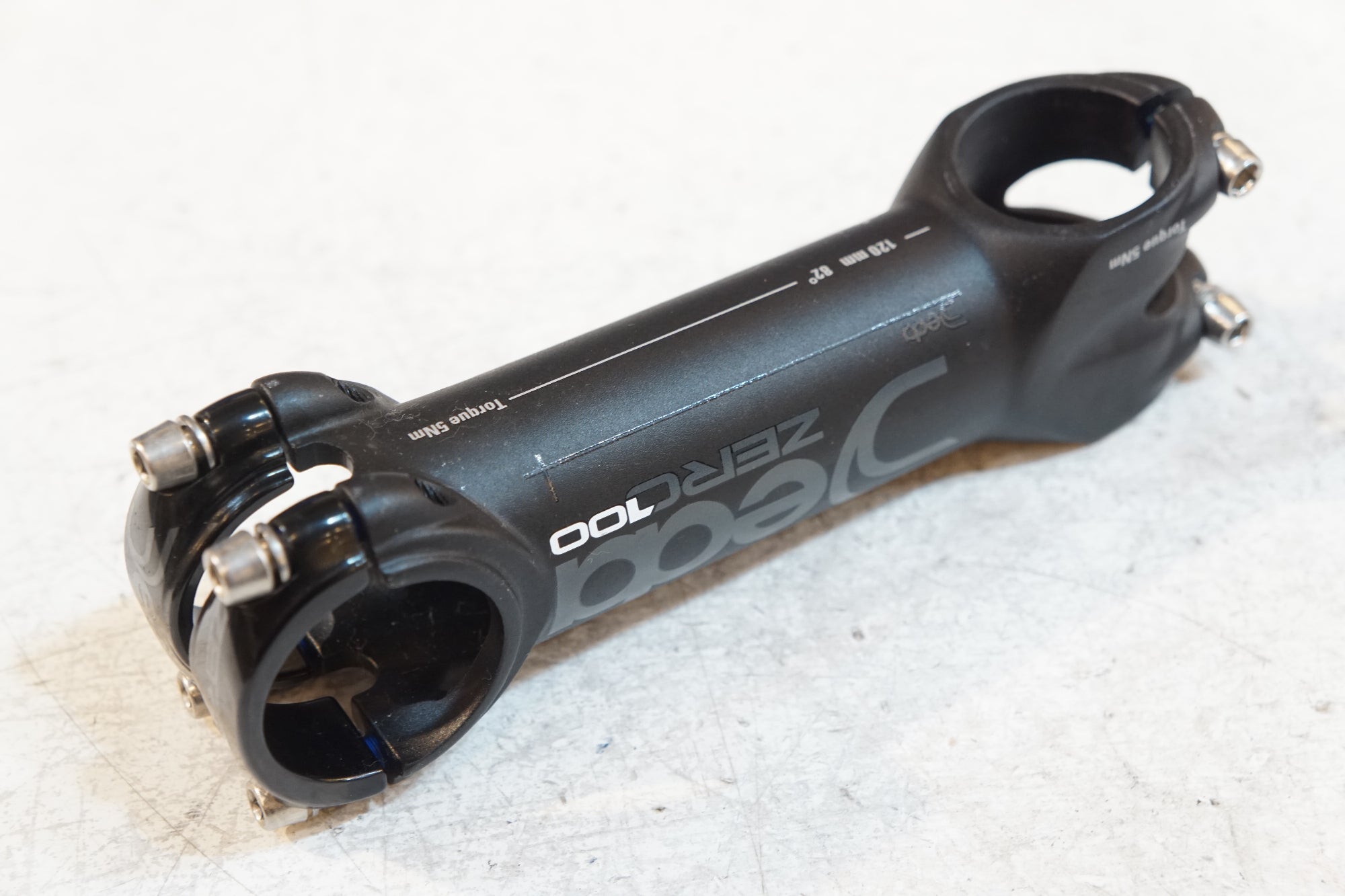 DEDA 「デダ」 ZERO 100 φ31.7 120mm 82° ステム / バイチャリ浦和ベース