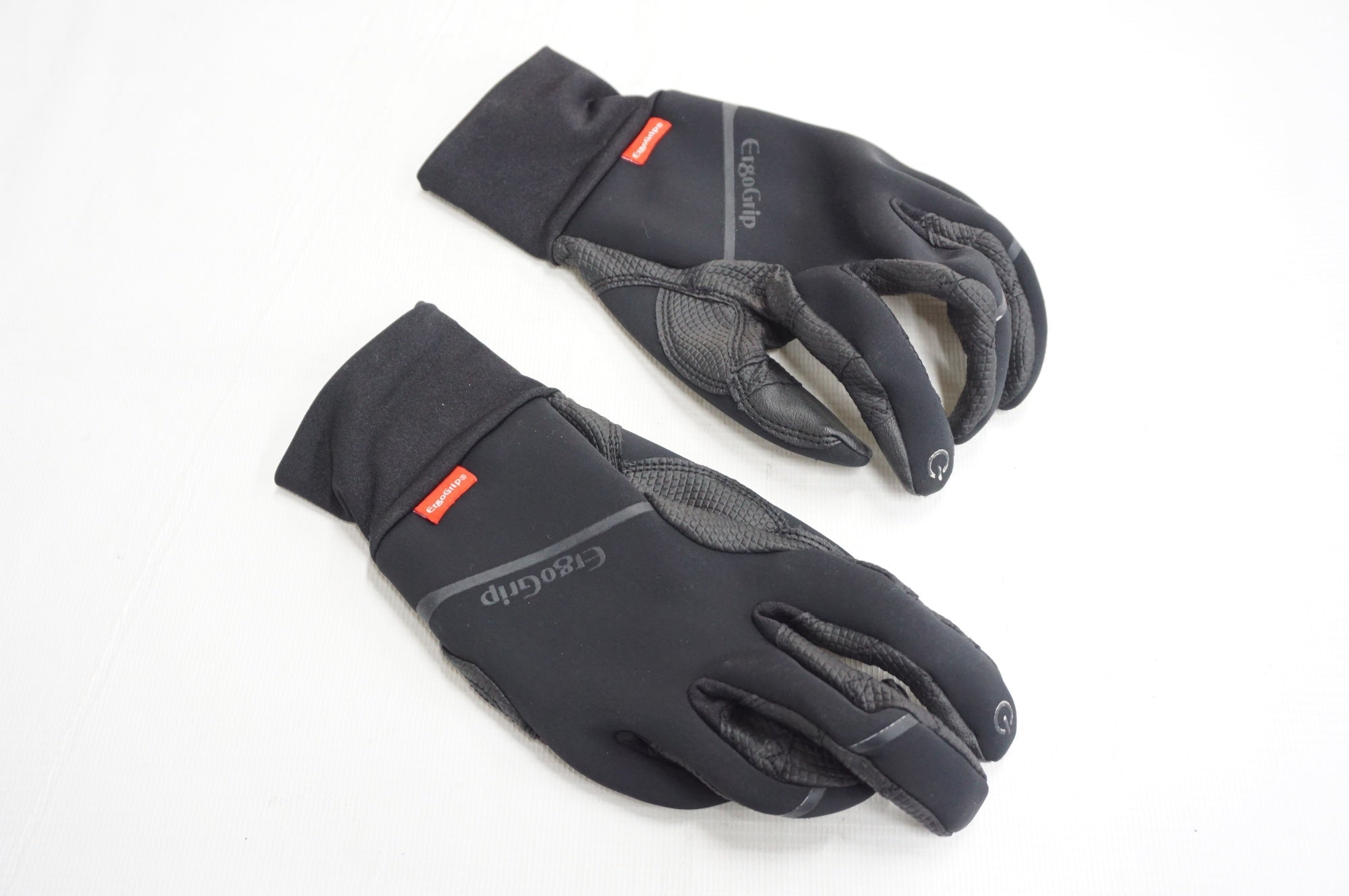 ERGO GRIP 「エルゴグリップ」 Sサイズ グローブ / 阪急塚口店